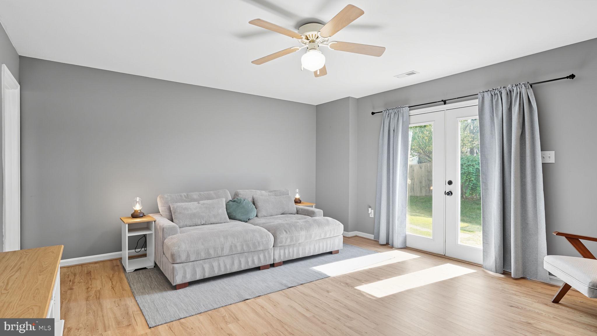 STONE RIVER - Residential