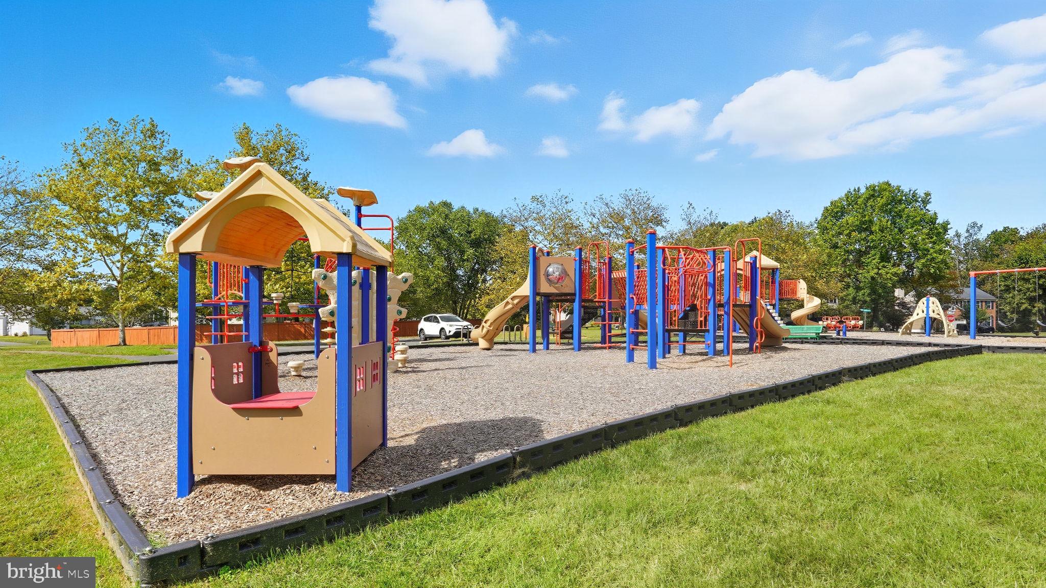 STONE RIVER - Residential