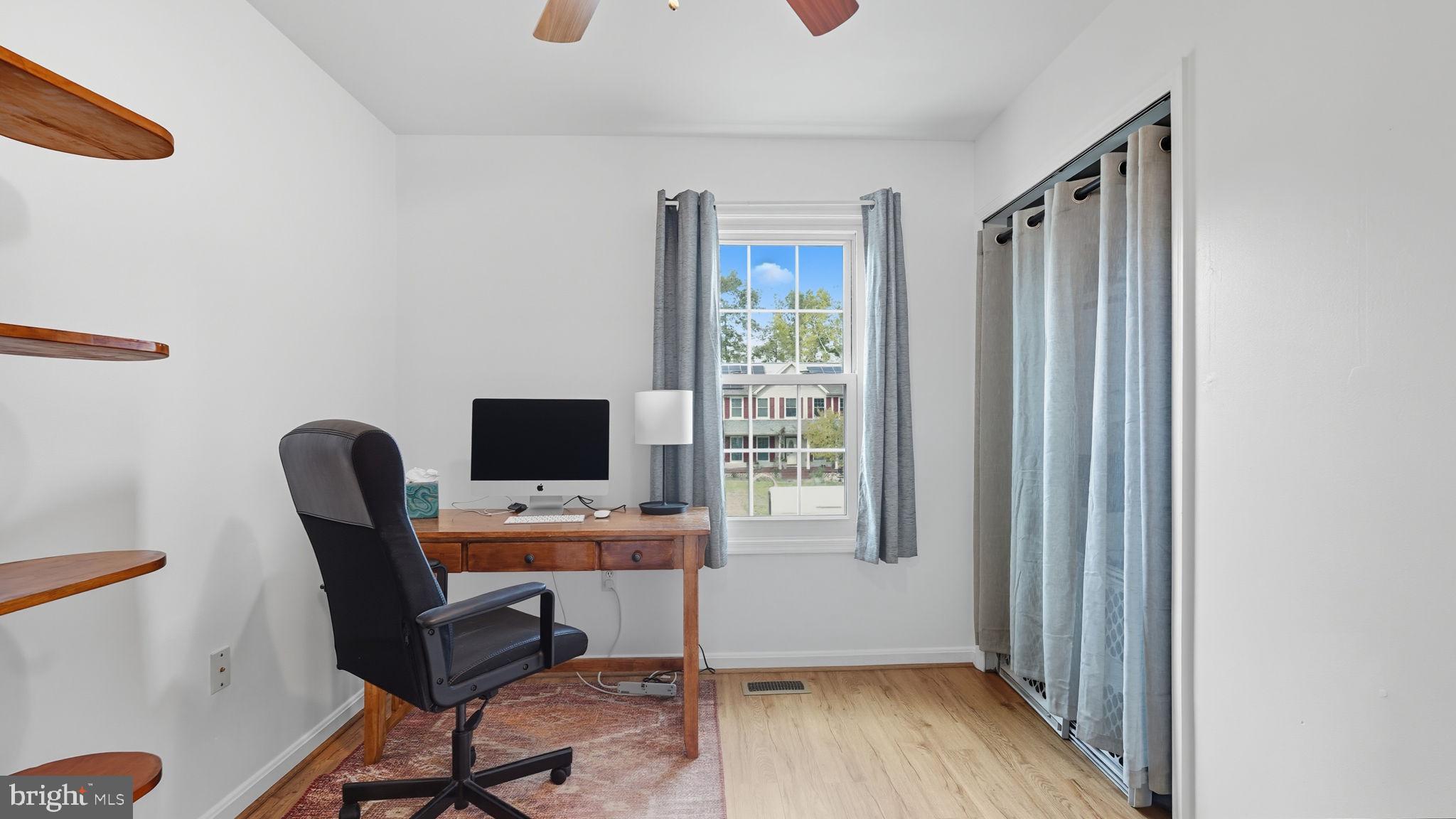 STONE RIVER - Residential