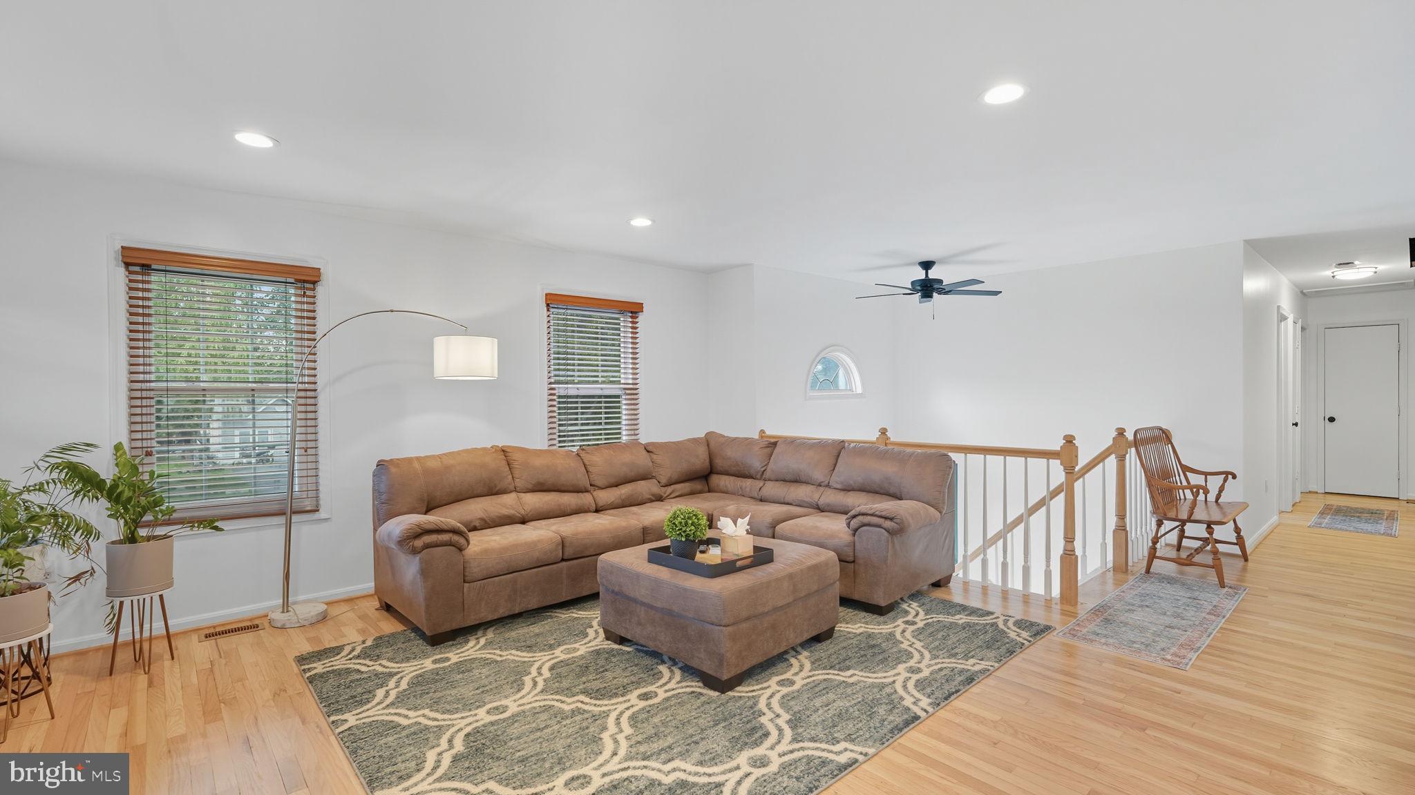 STONE RIVER - Residential