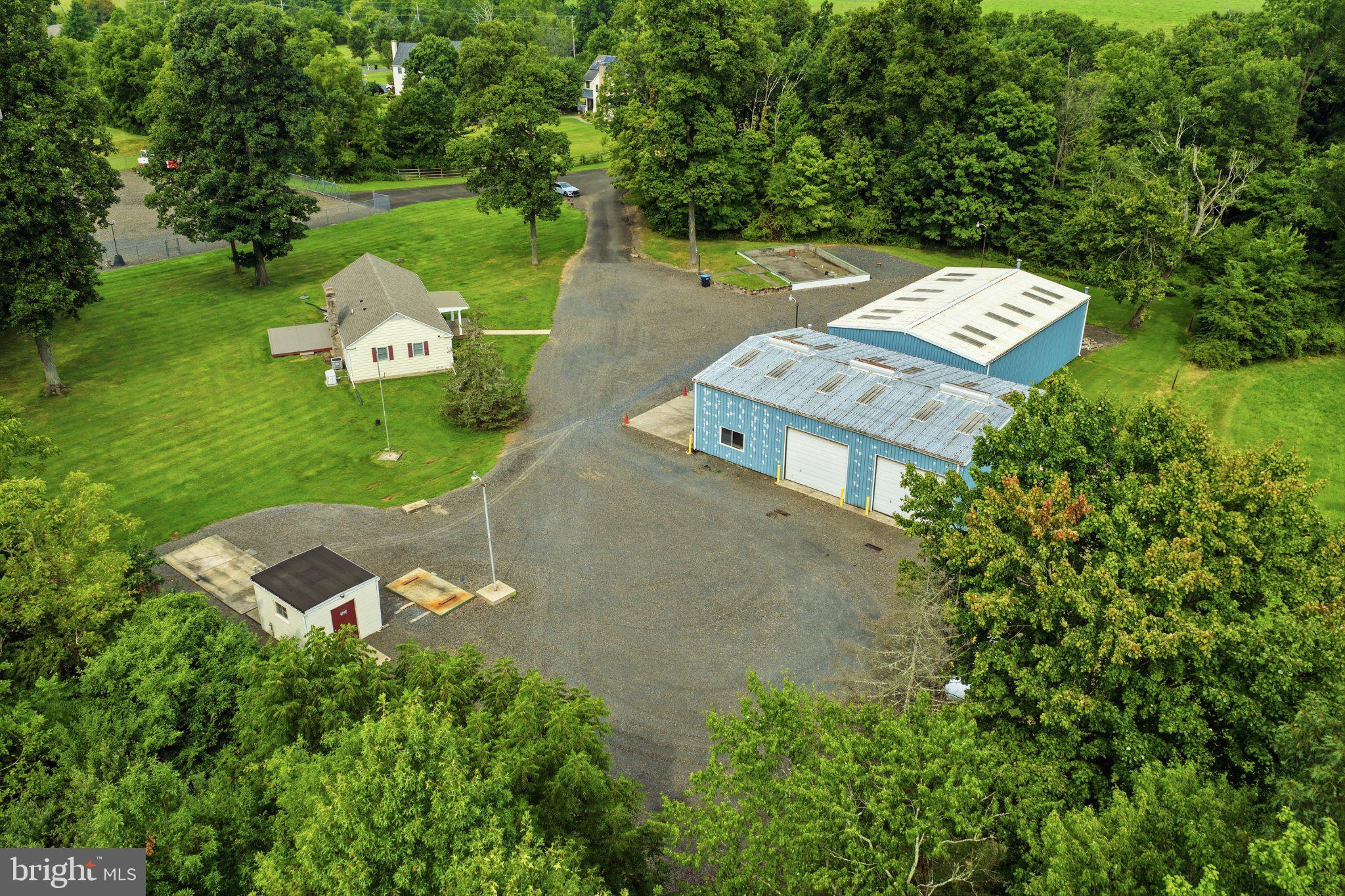 563 DEEP RUN ROAD
