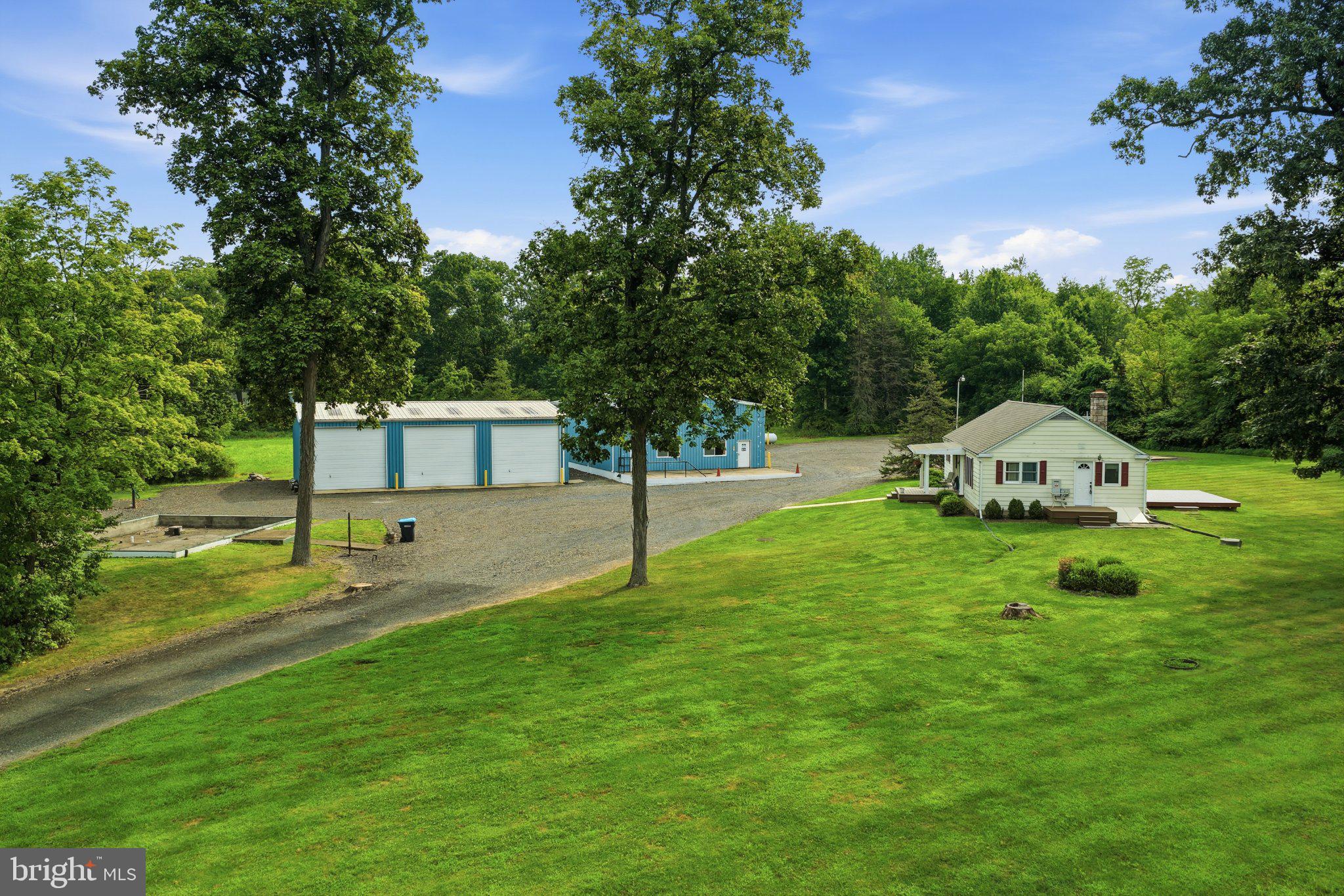563 DEEP RUN ROAD