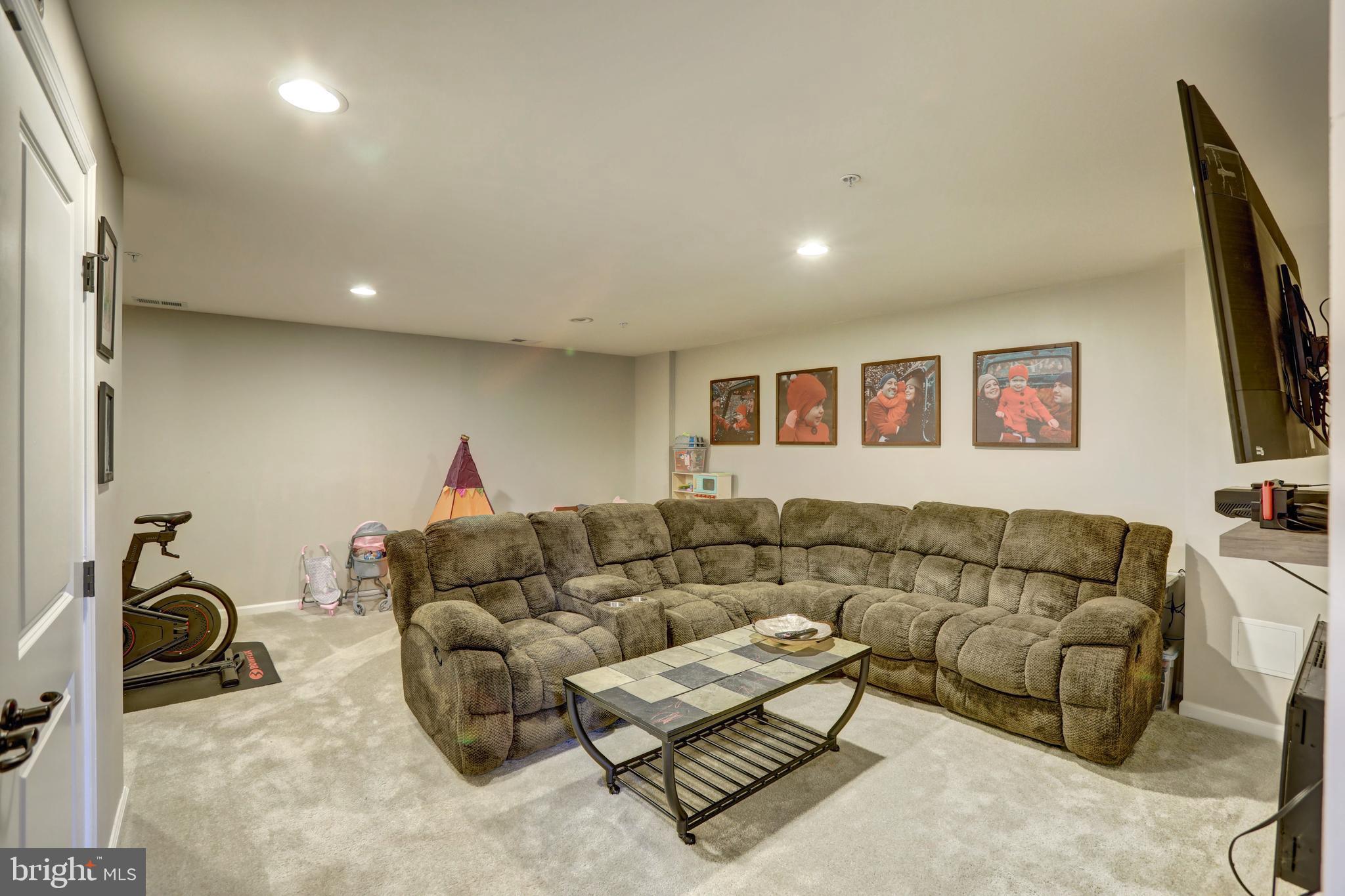 BRUNSWICK CROSSING - Residential