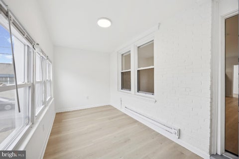 Townhouse For Rent - 1101 S Peach Street<br/> PHILADELPHIA, PA 19143