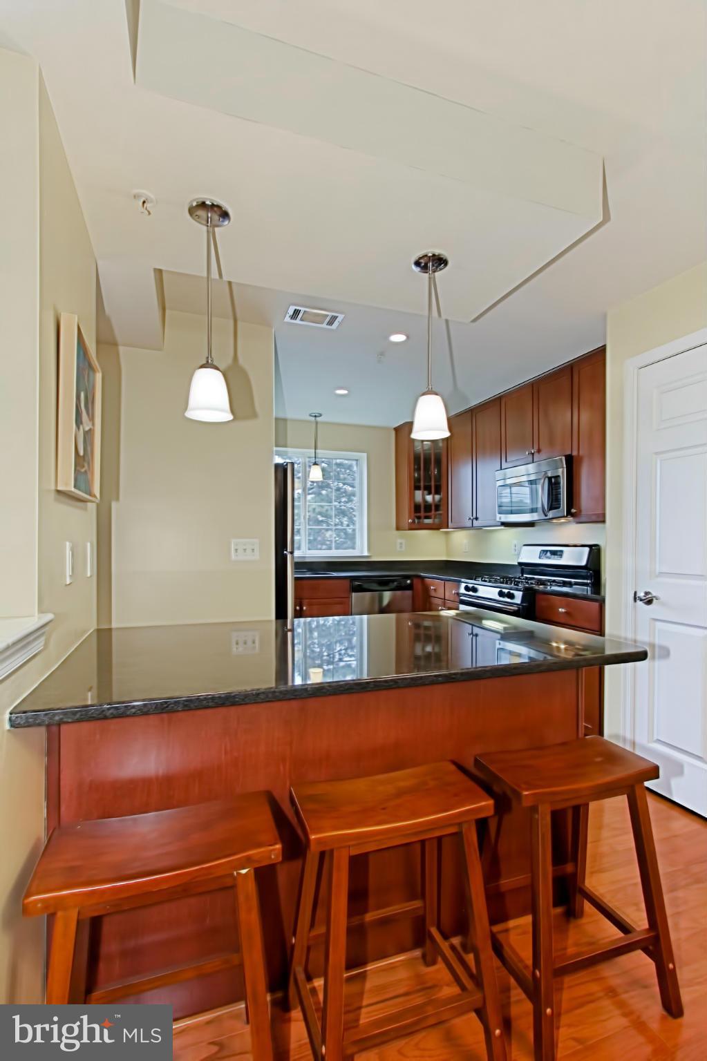 WEST VILLAGE OF SHIRLINGTON - Residential