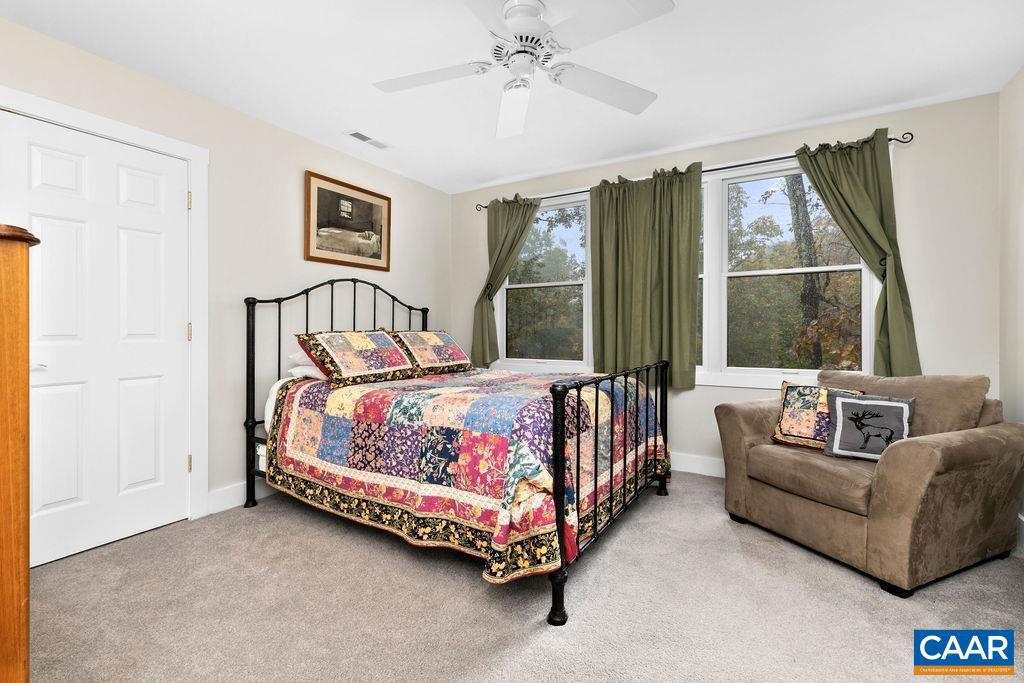 WINTERGREEN RESORT - Residential