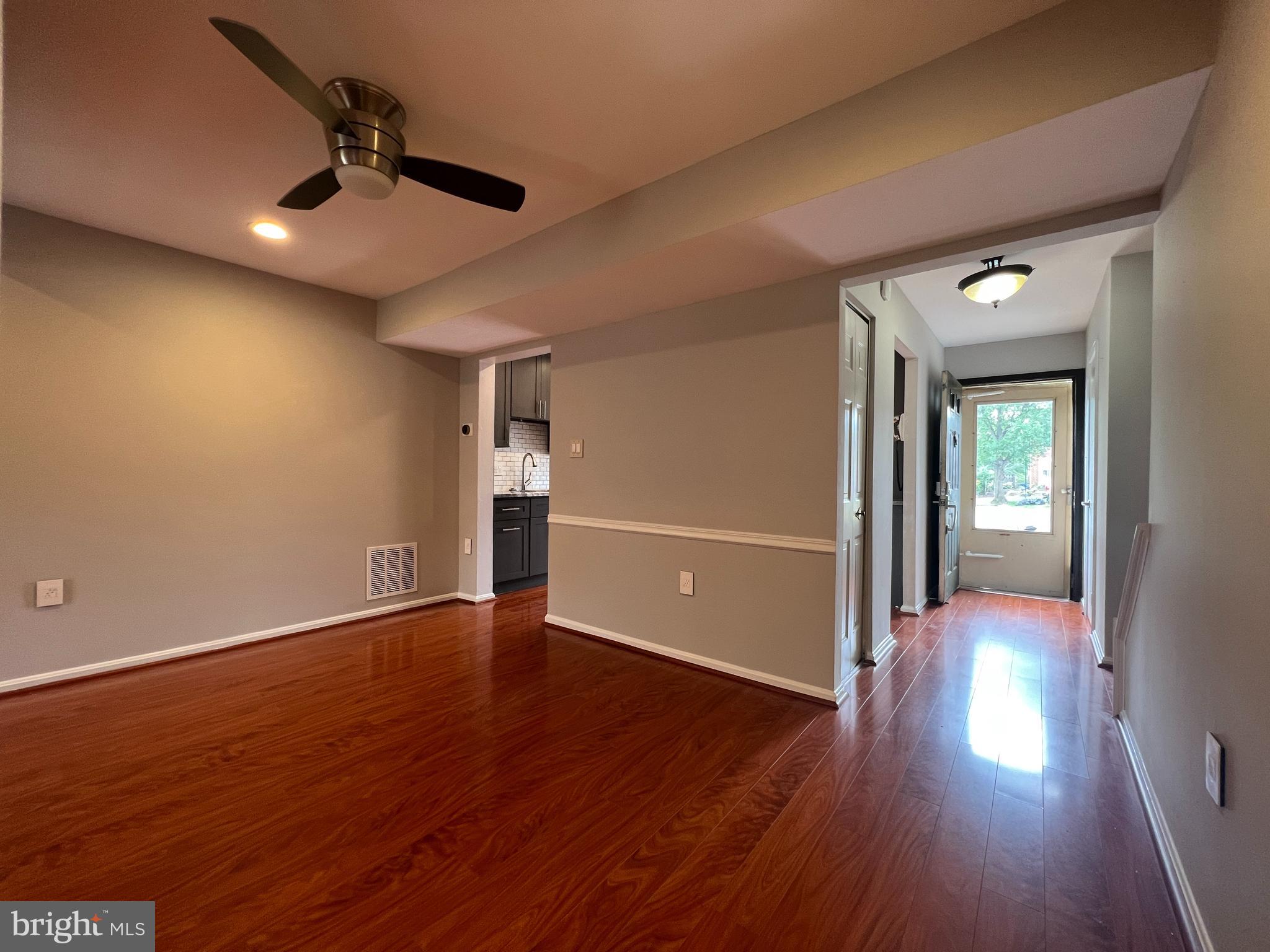 VILLAGE PARK - Residential Lease