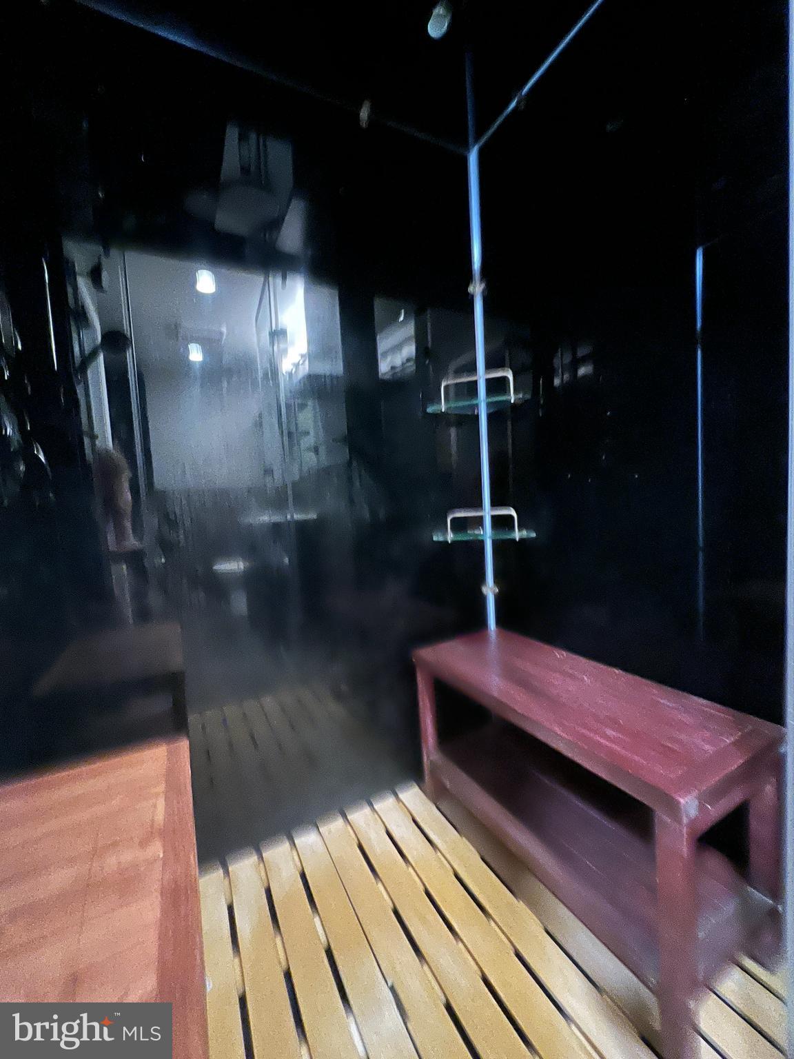 VILLAGE PARK - Residential Lease