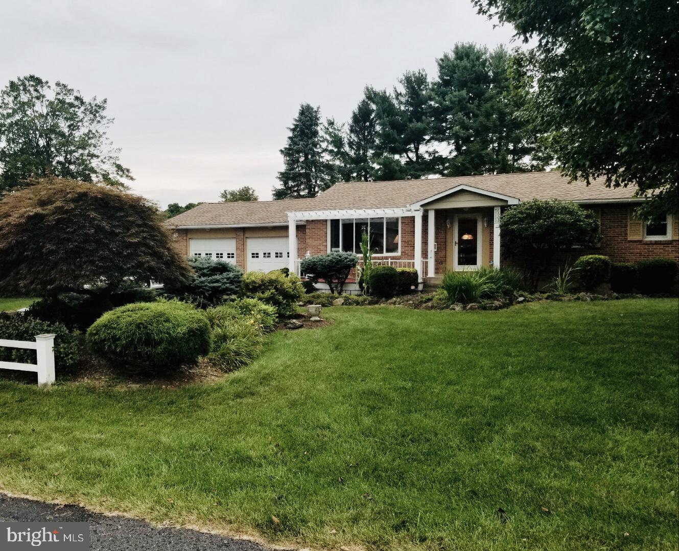 SAUCON ACRES - Residential