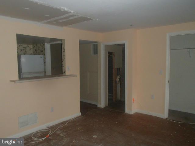 BLUEGRASS HEIGHTS - Residential