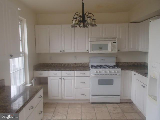 BLUEGRASS HEIGHTS - Residential