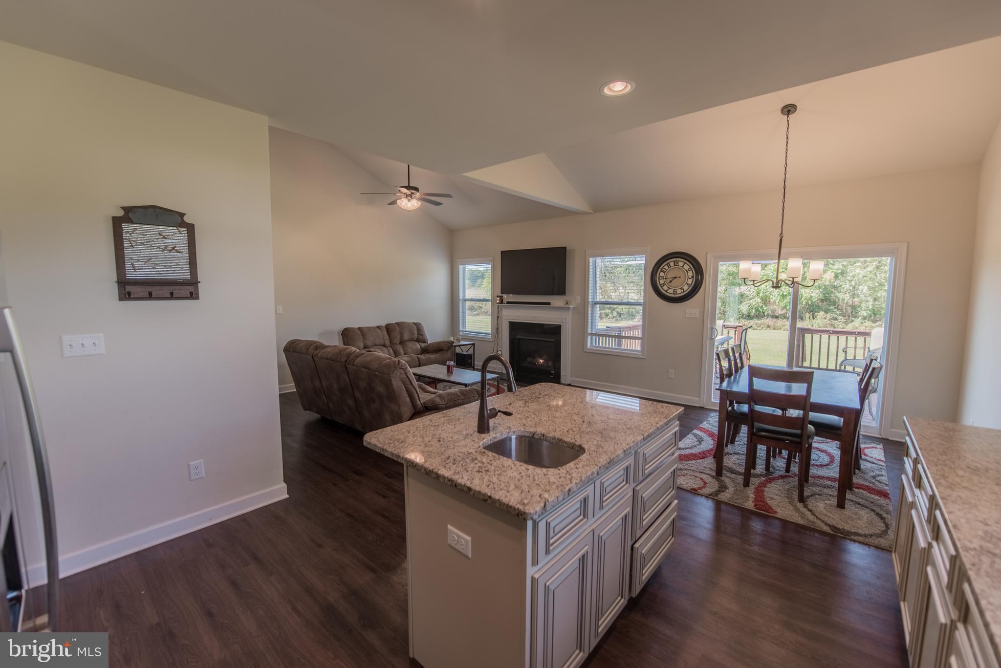 NORTH RIDGE - Residential