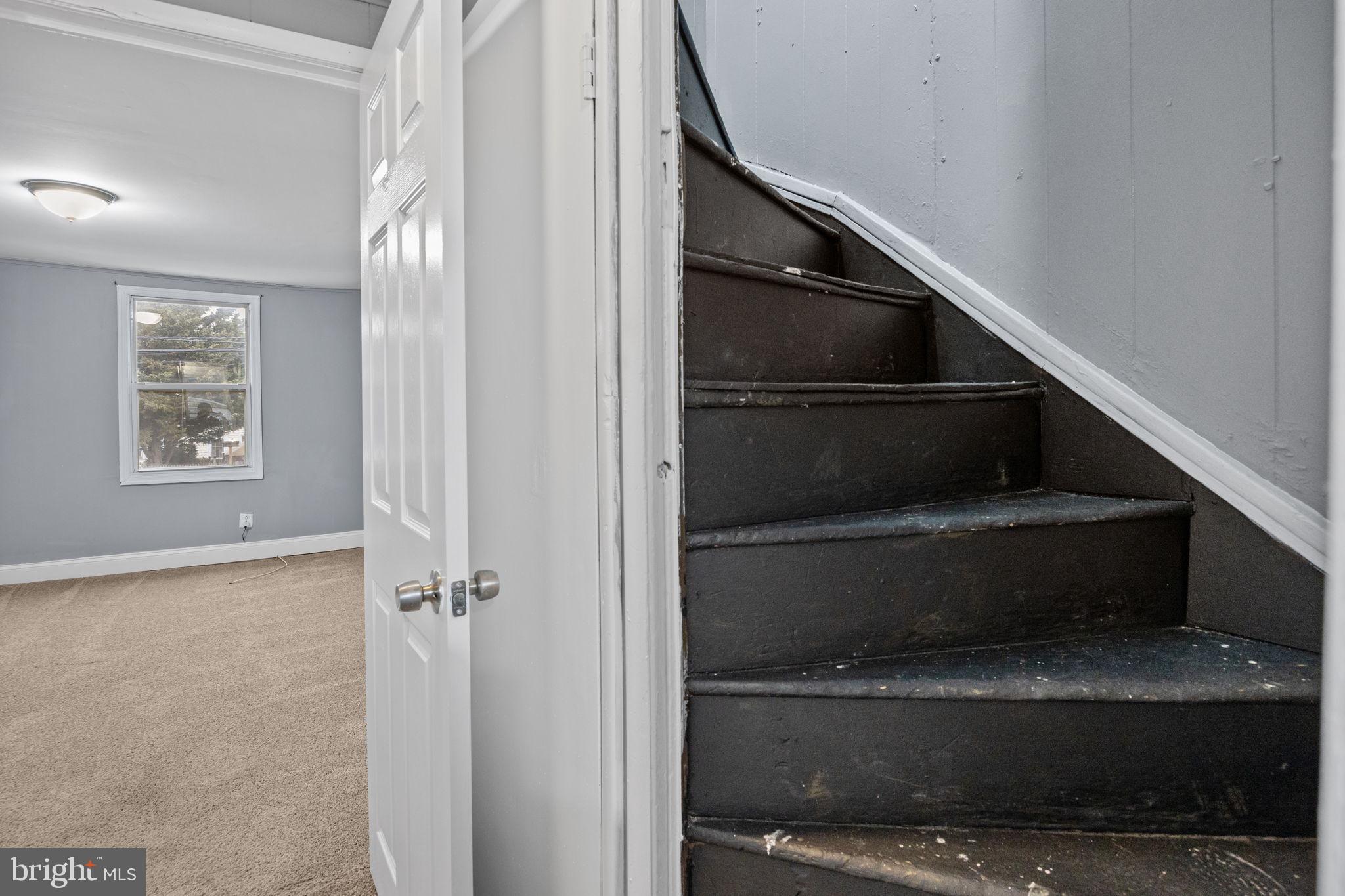 BRISTOL - Residential Lease