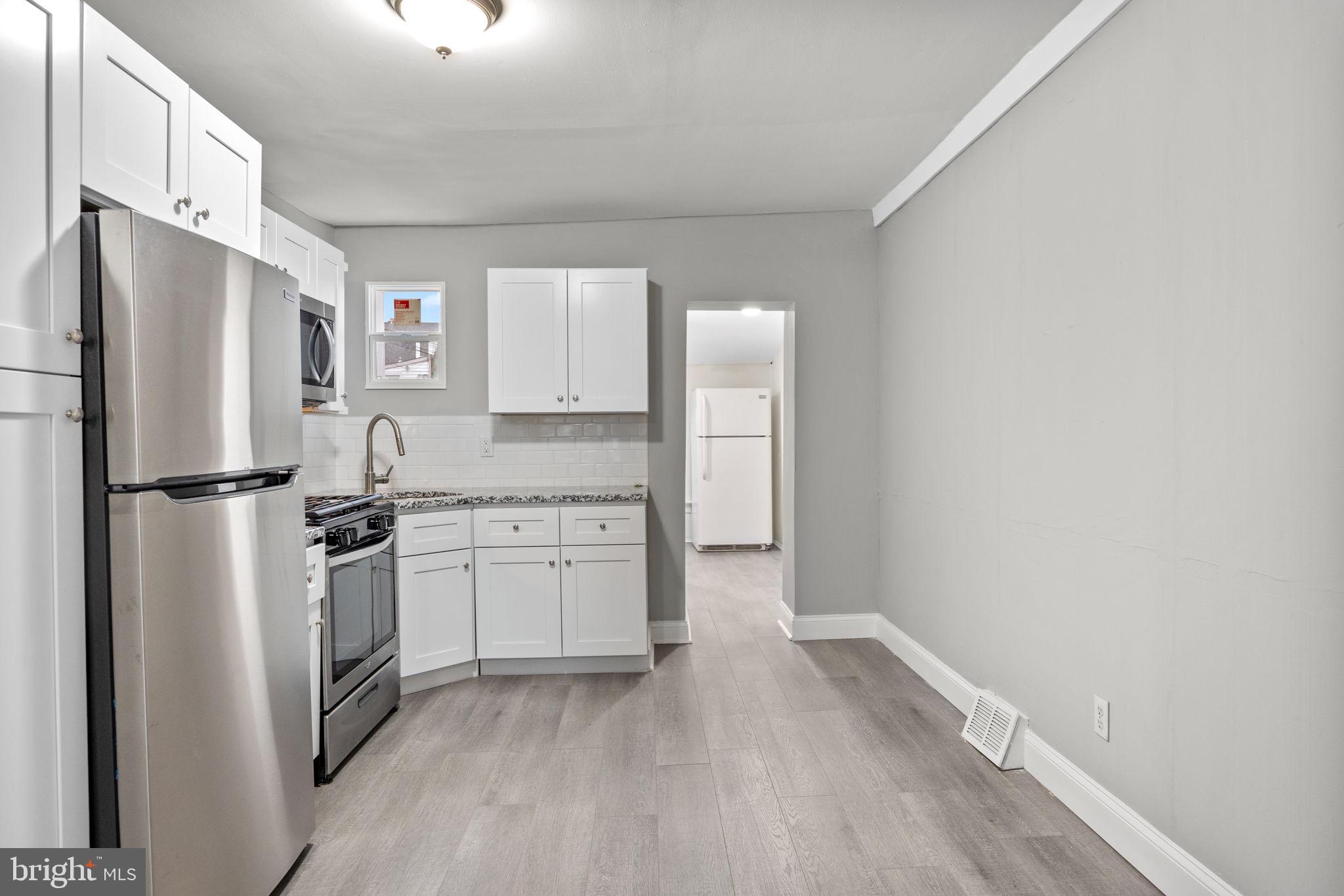 BRISTOL - Residential Lease