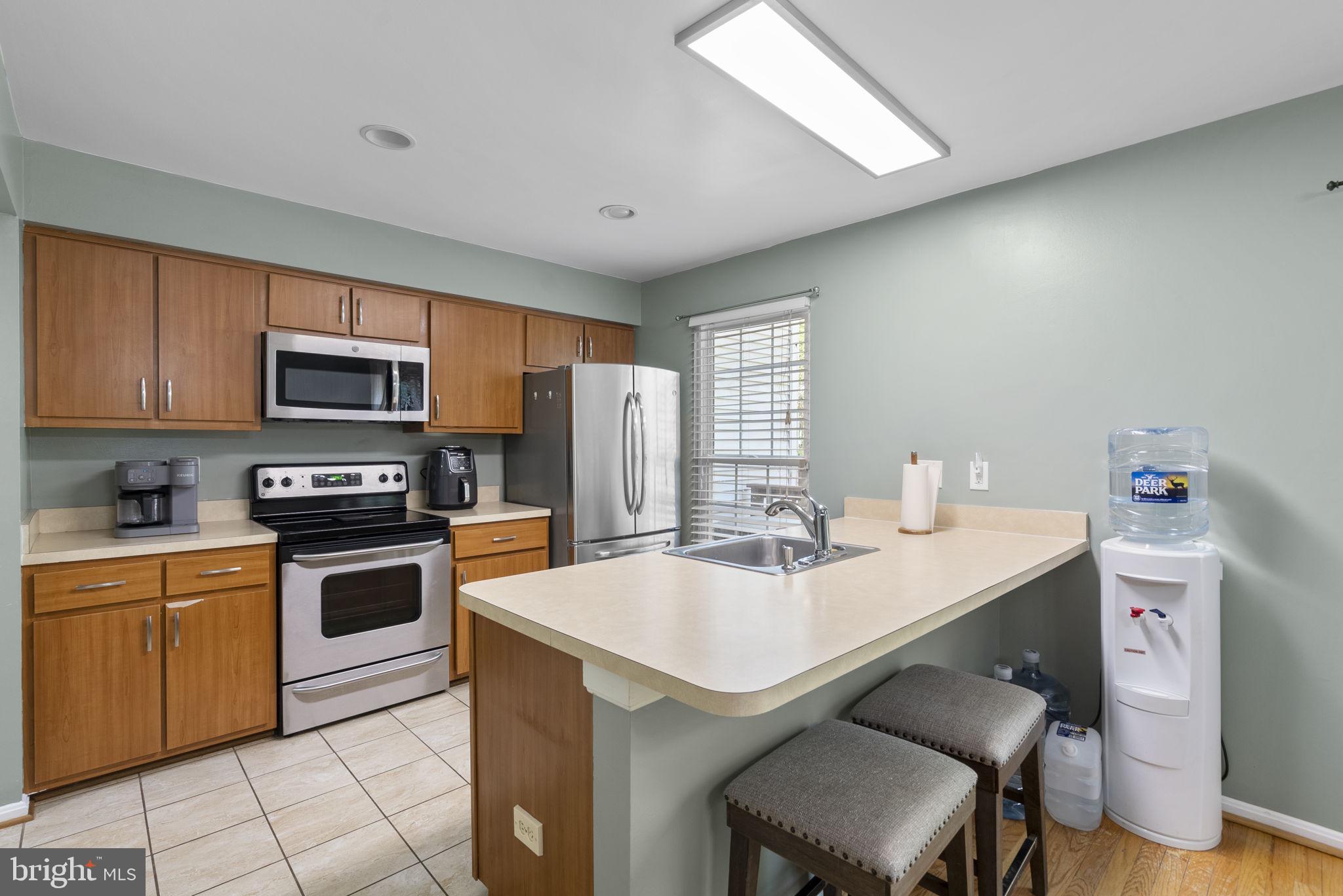 LONGMEAD - Residential