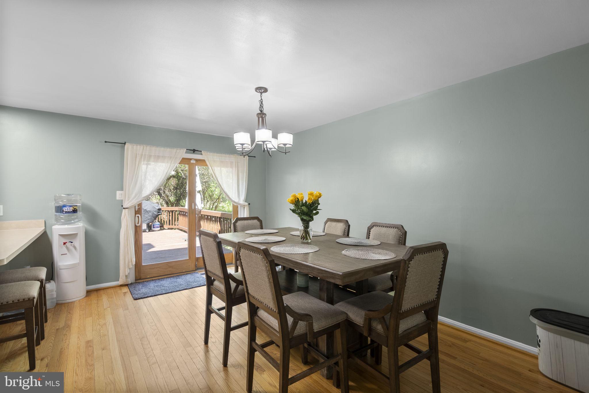 LONGMEAD - Residential