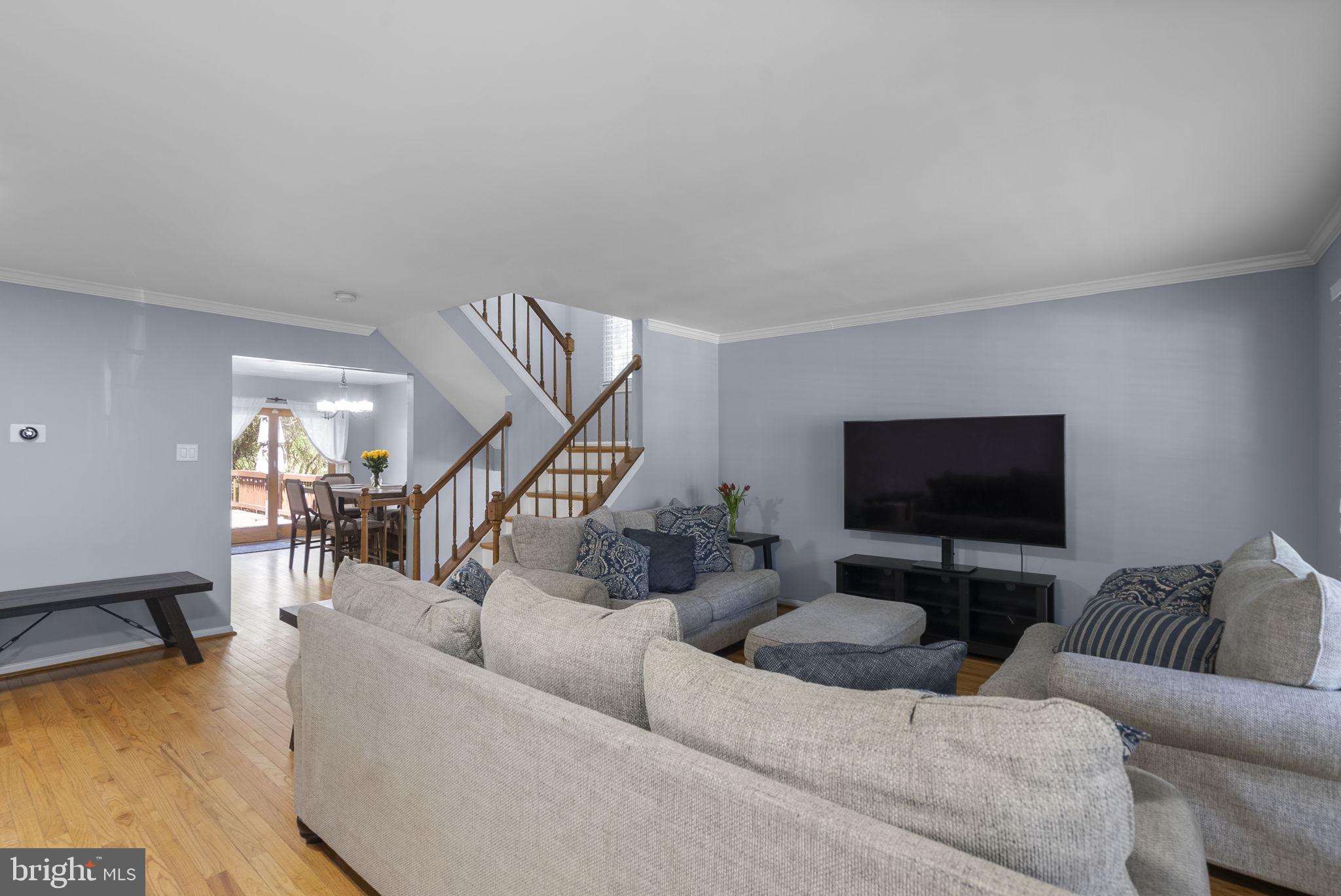 LONGMEAD - Residential