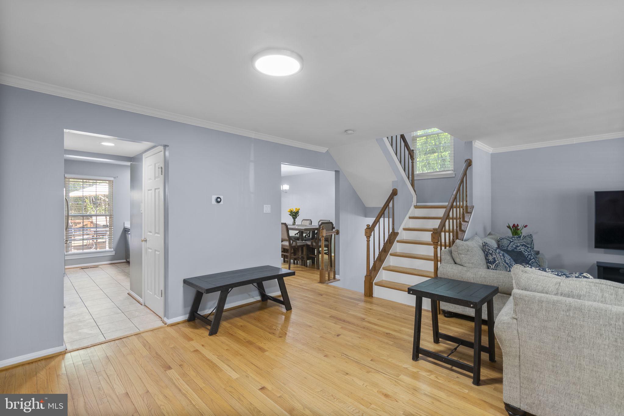 LONGMEAD - Residential