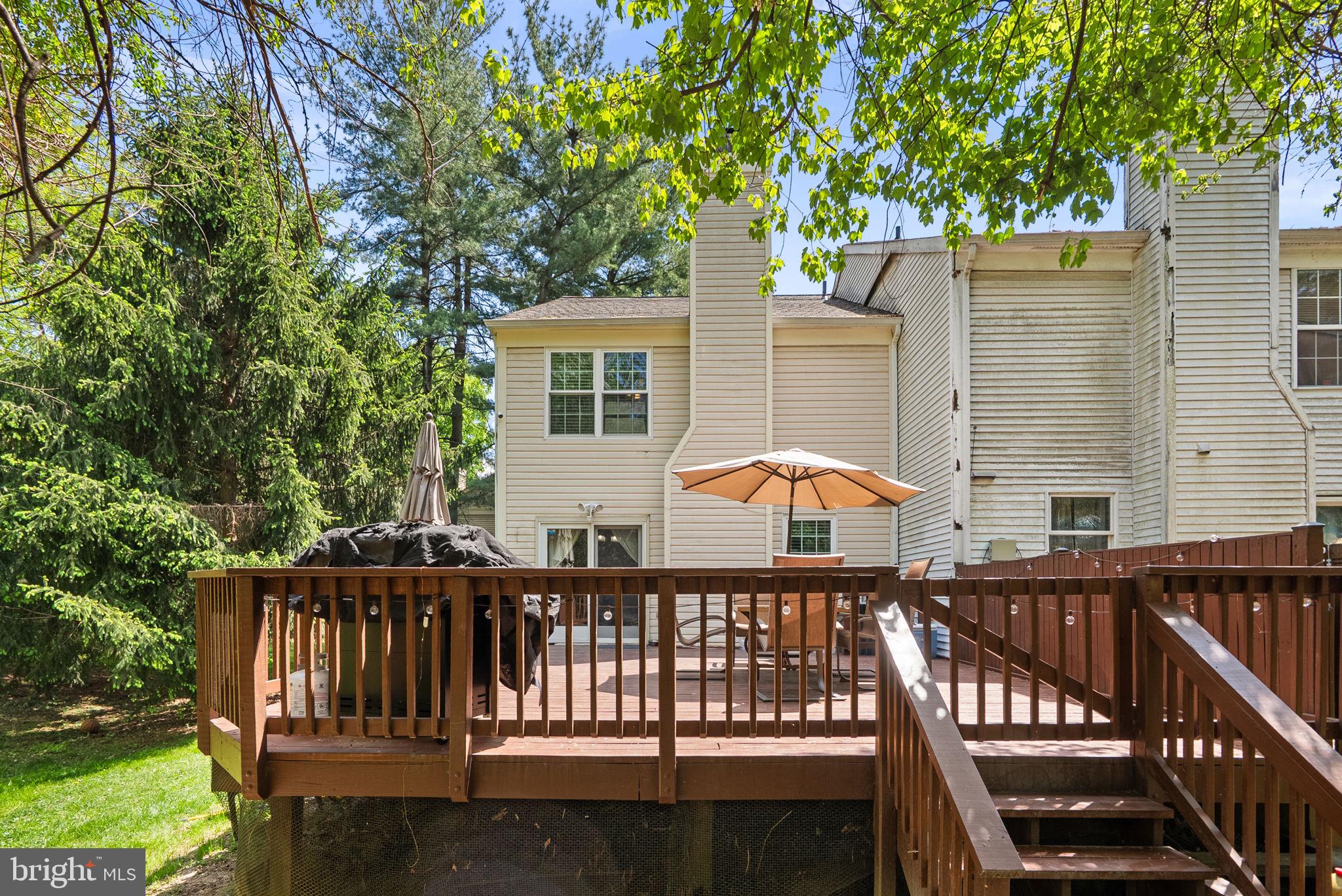 LONGMEAD - Residential