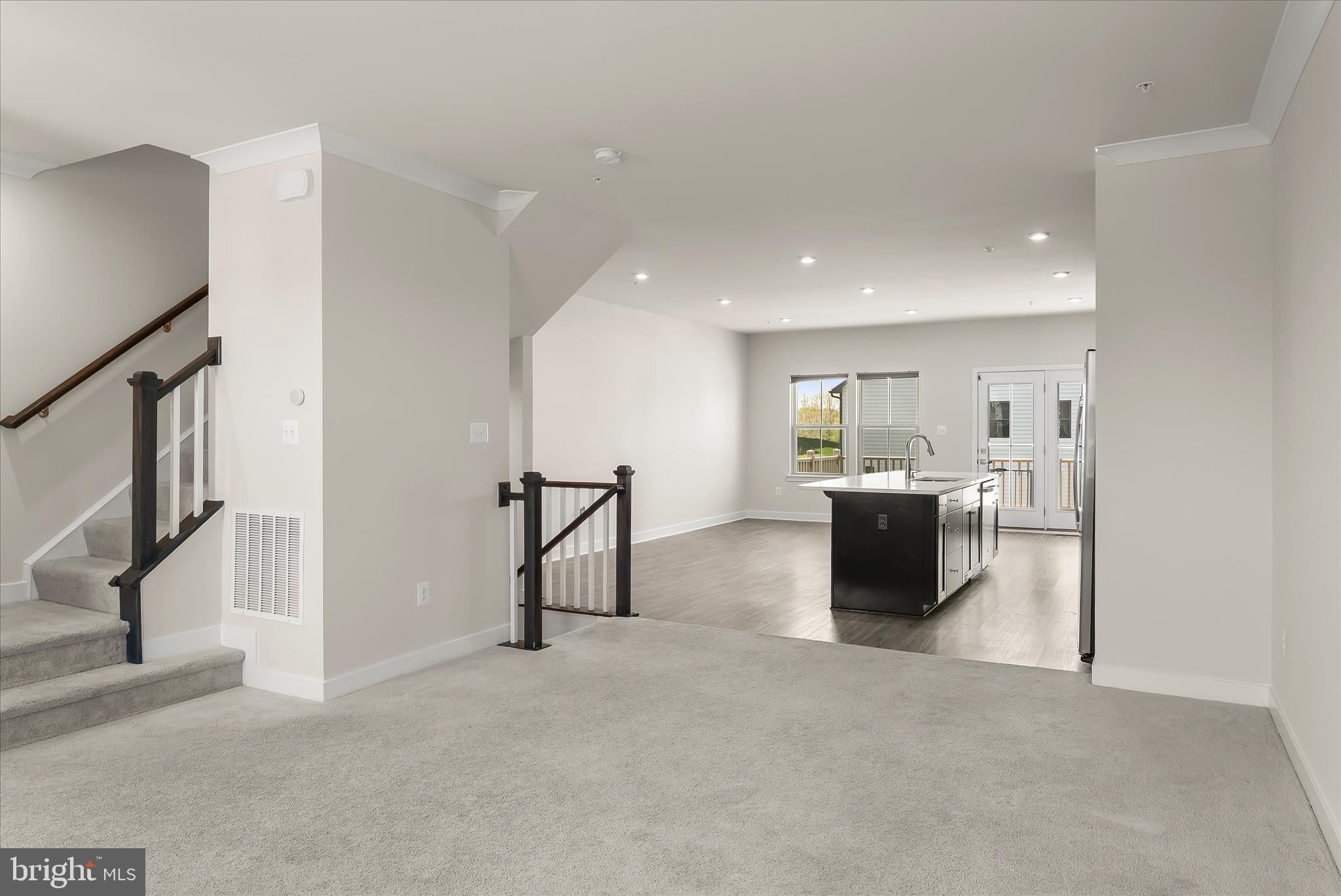 LAKE LINGANORE OAKDALE - Residential