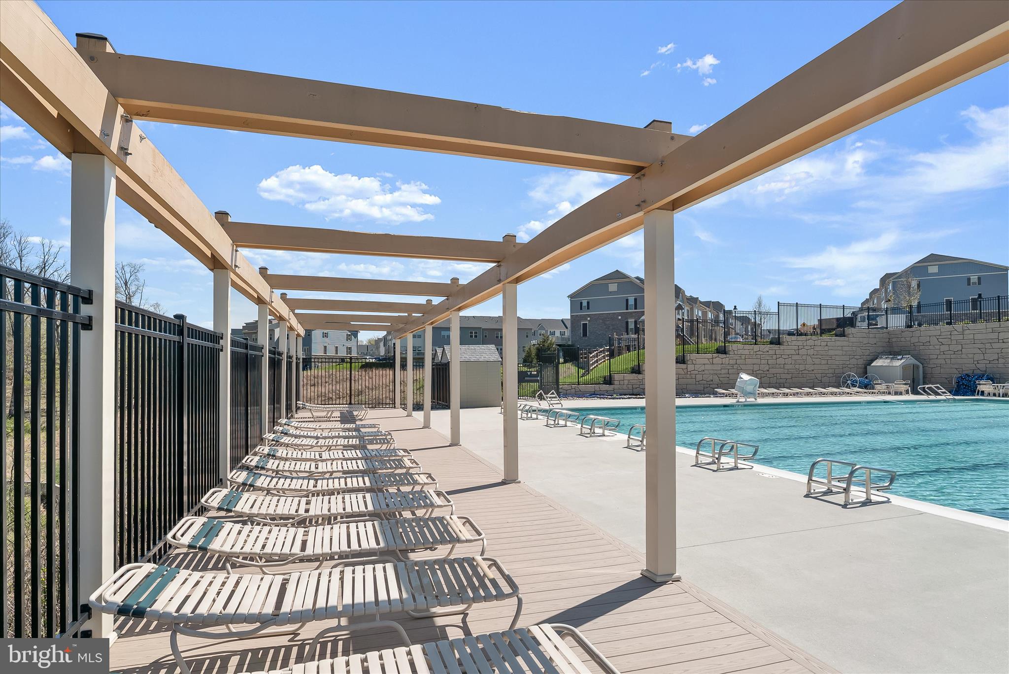 LAKE LINGANORE OAKDALE - Residential