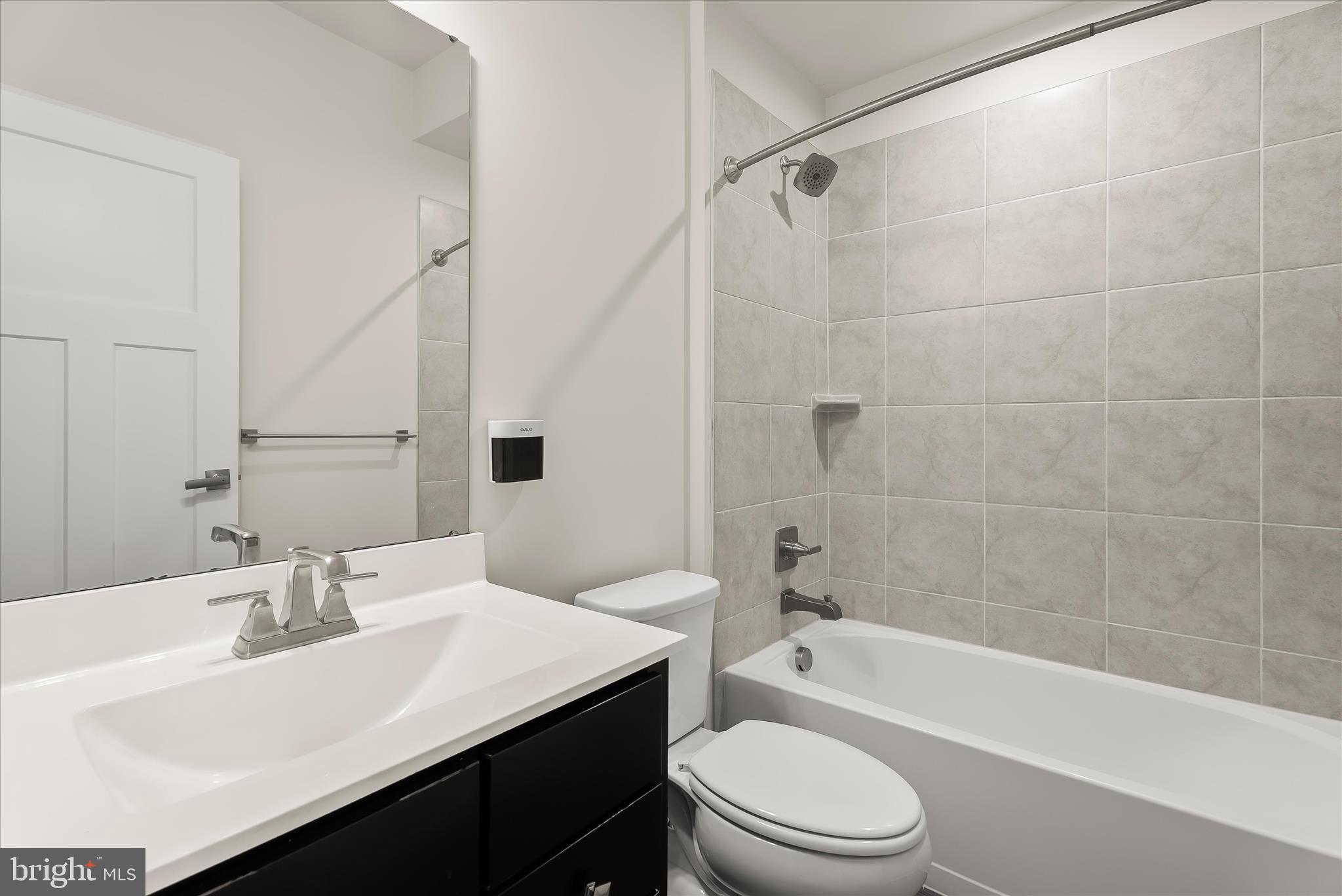 LAKE LINGANORE OAKDALE - Residential