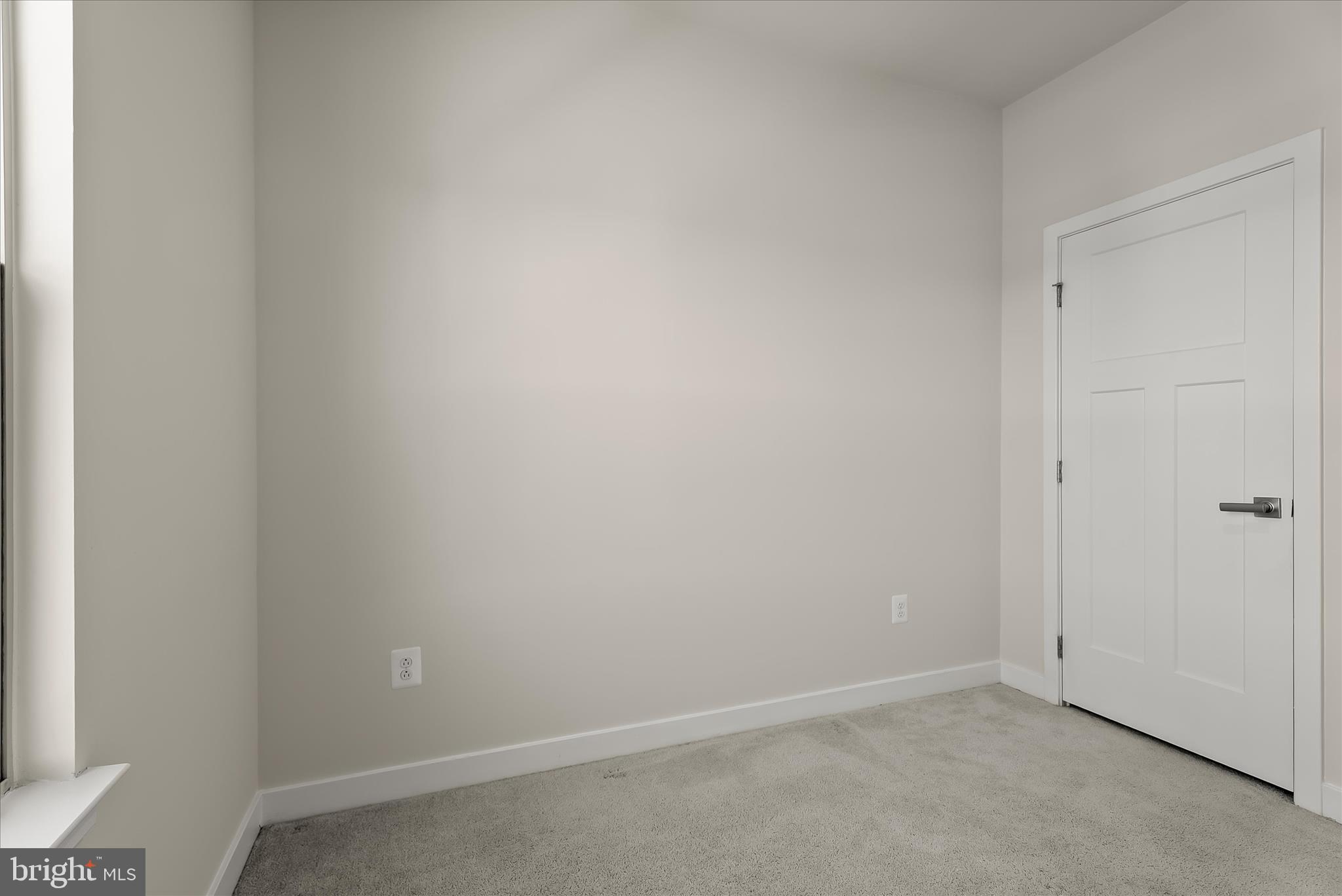 LAKE LINGANORE OAKDALE - Residential