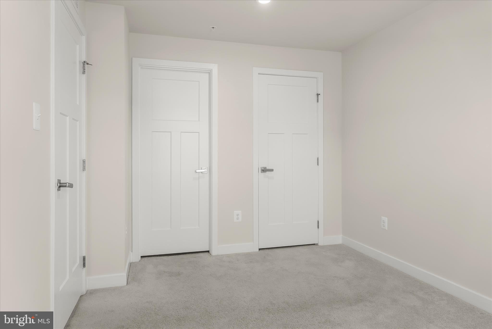 LAKE LINGANORE OAKDALE - Residential