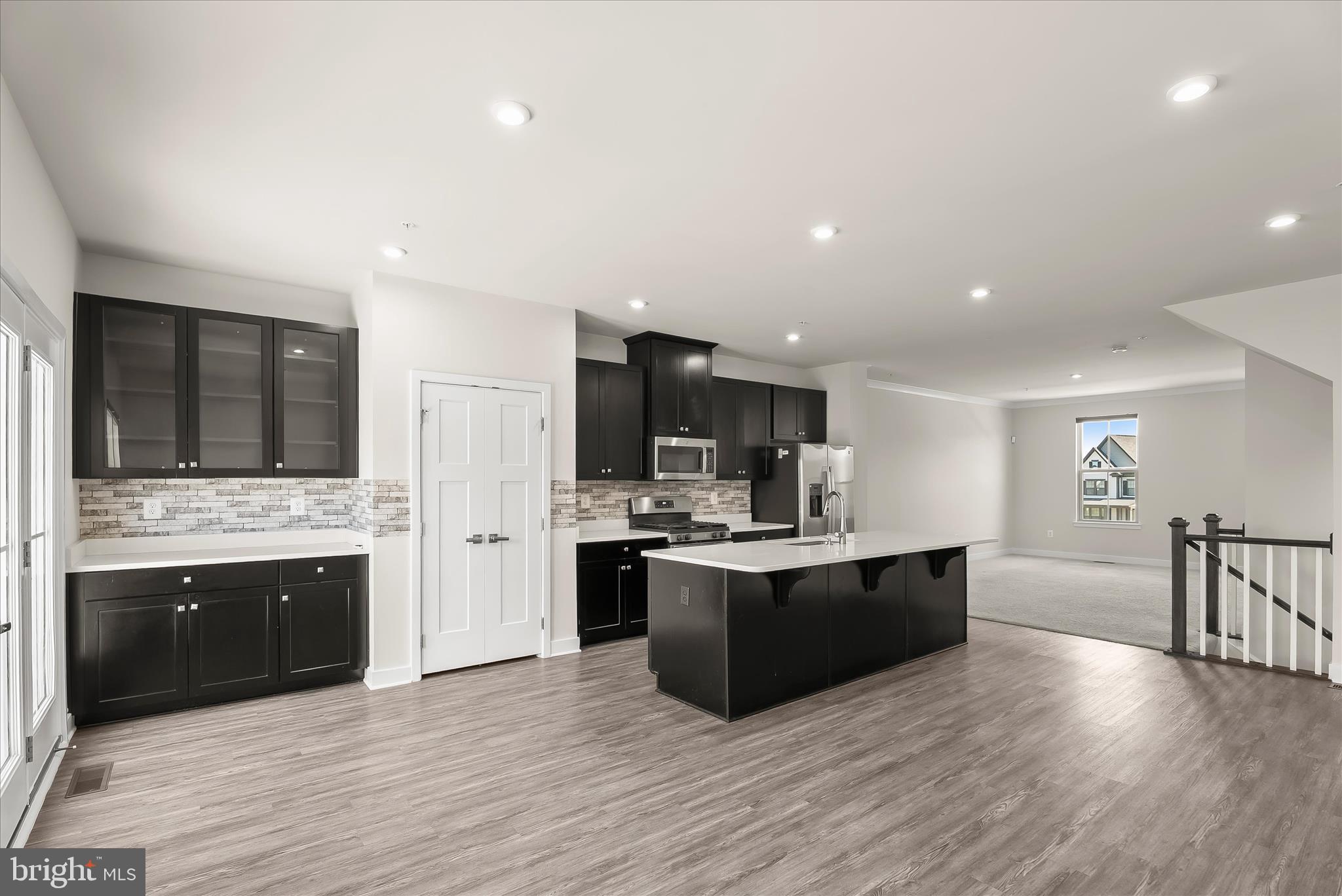 LAKE LINGANORE OAKDALE - Residential