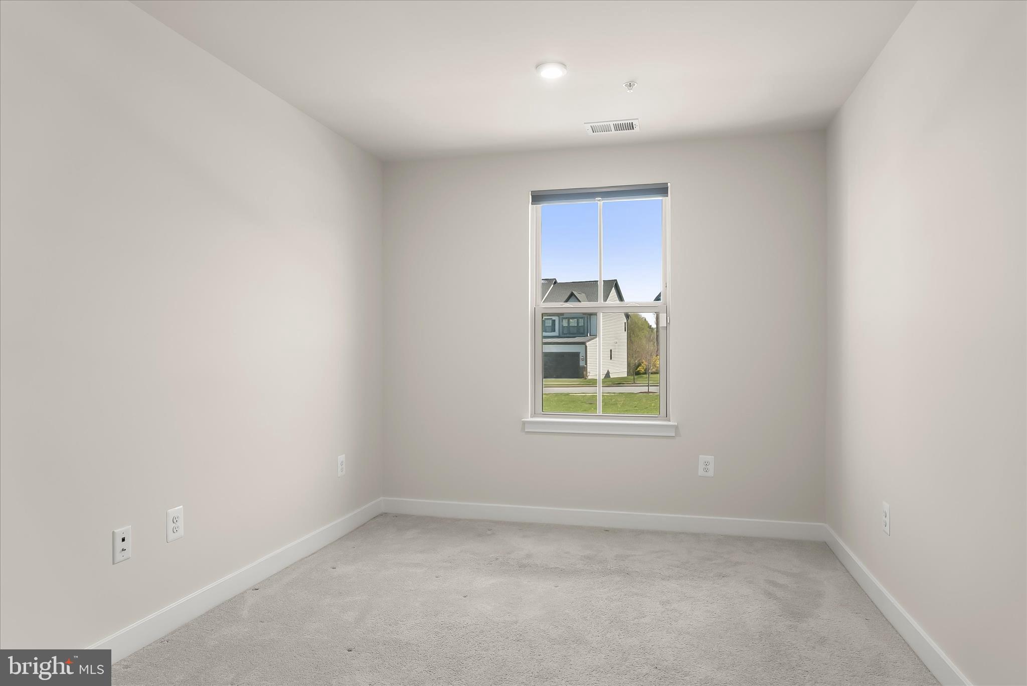 LAKE LINGANORE OAKDALE - Residential