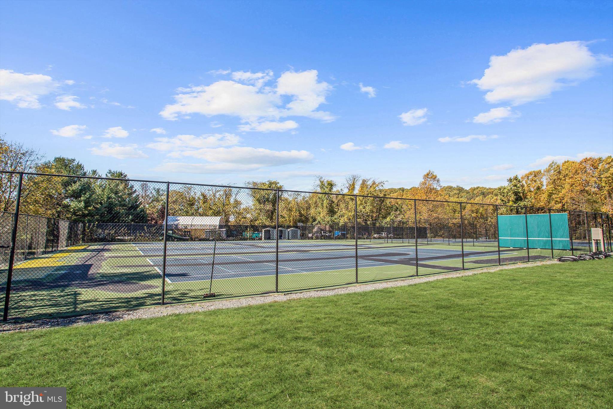 LAKE LINGANORE OAKDALE - Residential