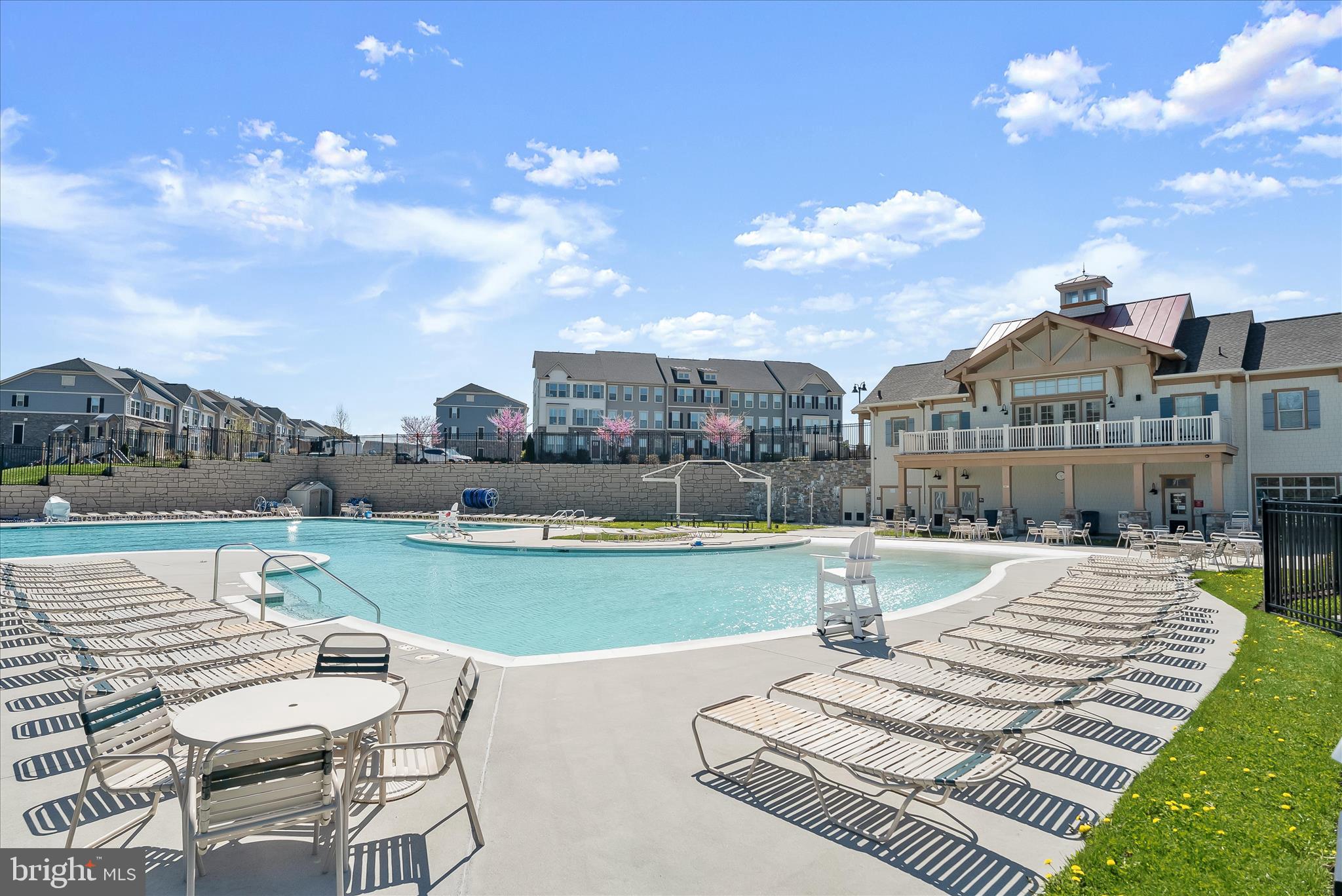 LAKE LINGANORE OAKDALE - Residential