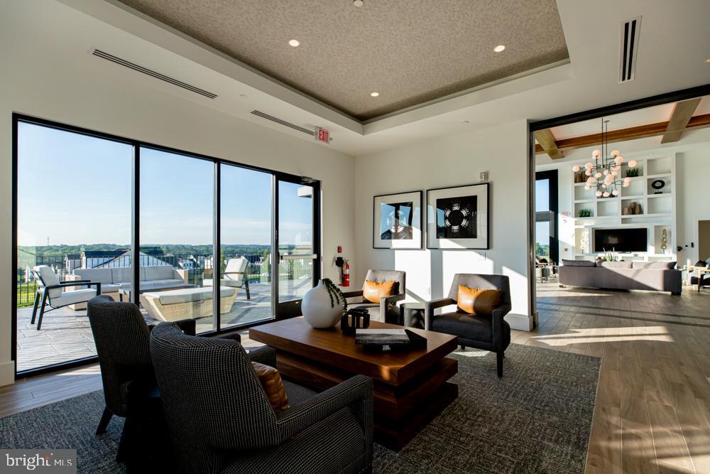 DOWNINGTOWN - Residential