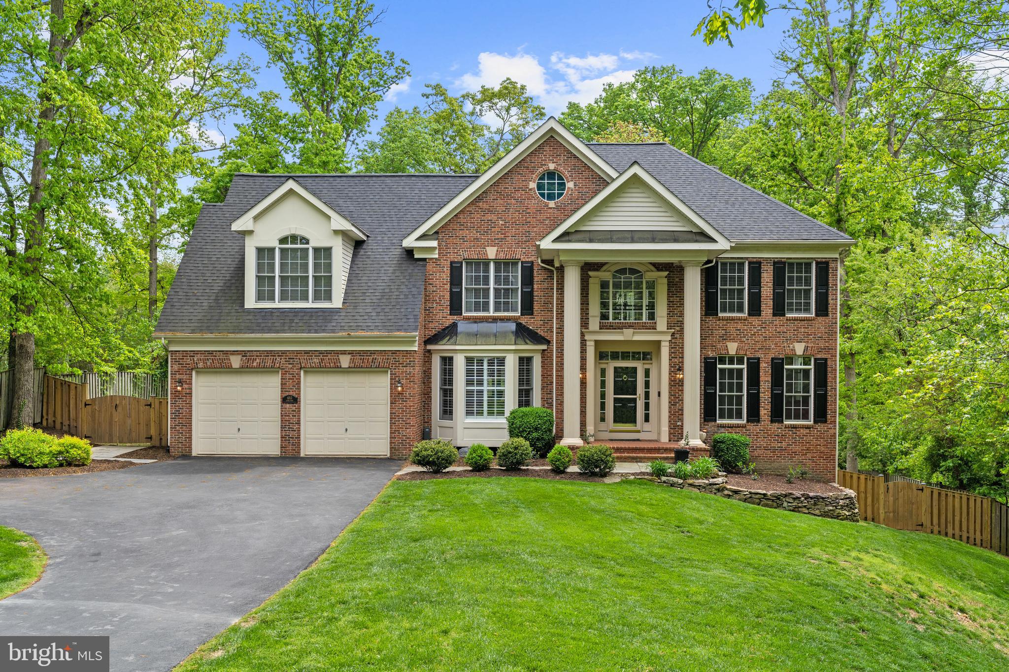 WOODLEY HILLS - Residential