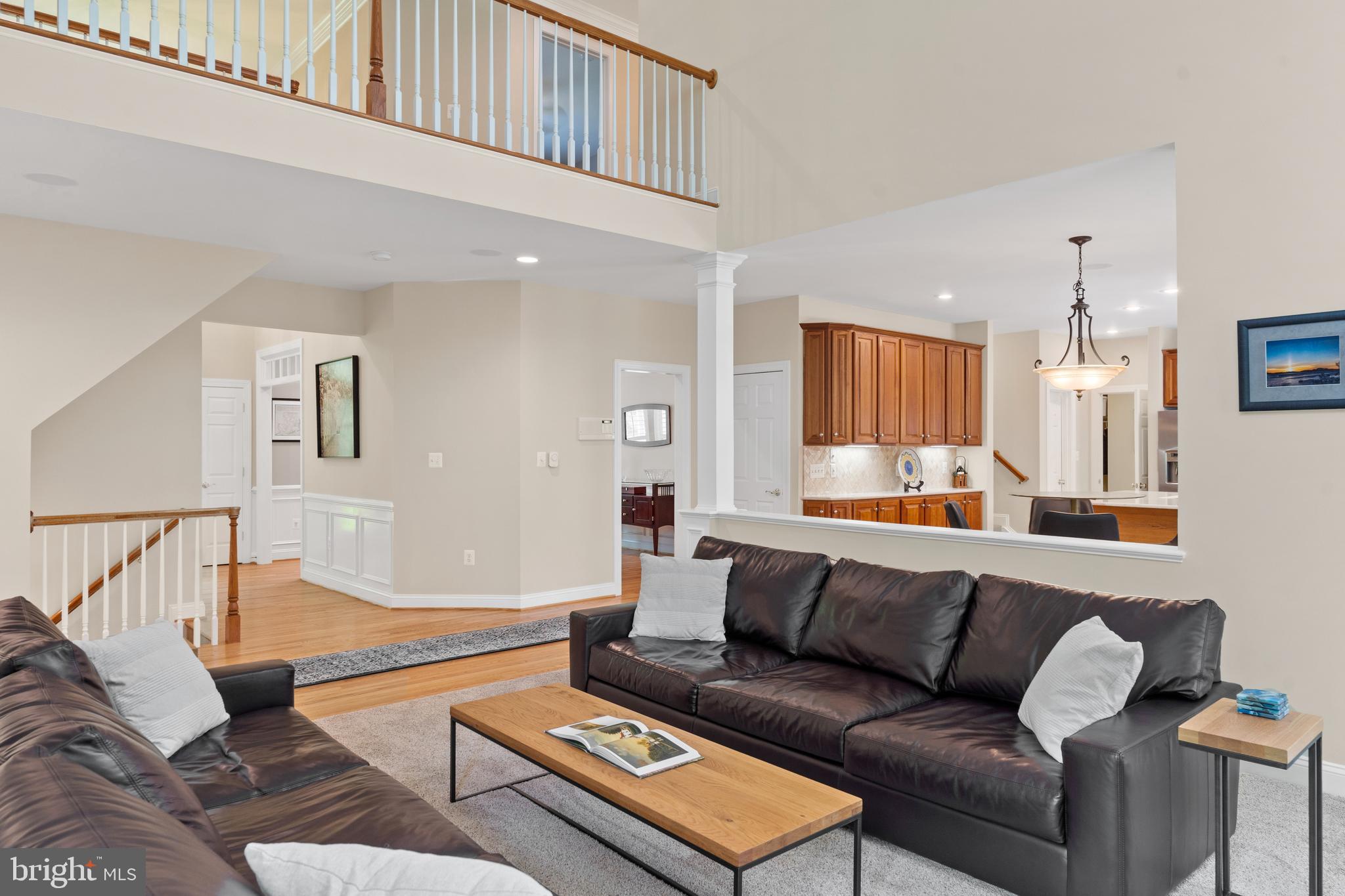 WOODLEY HILLS - Residential