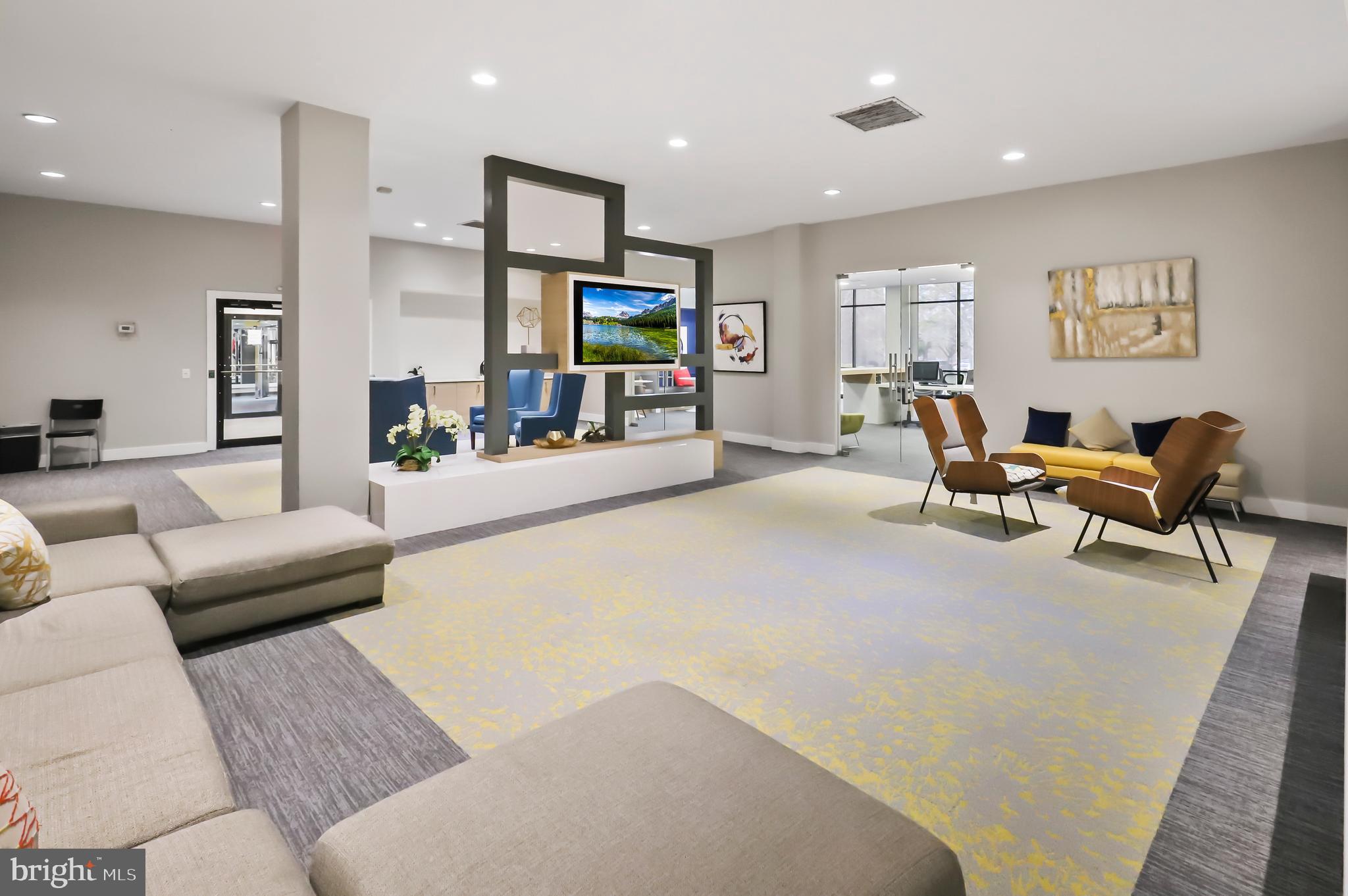 EOS TWENTY-ONE - Residential