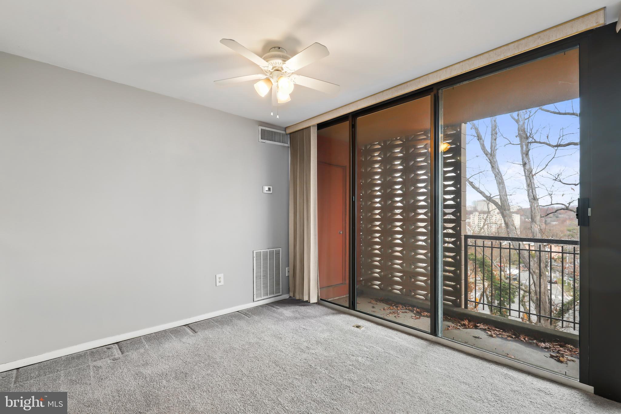 EOS TWENTY-ONE - Residential