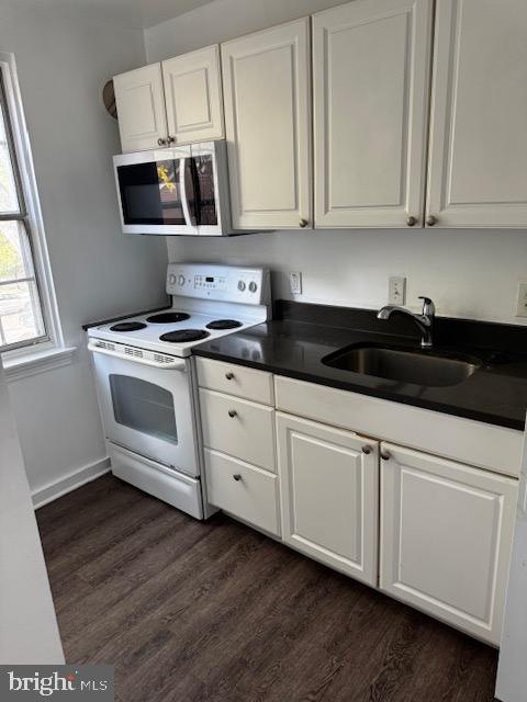 AUBURN VILLAGE - Residential