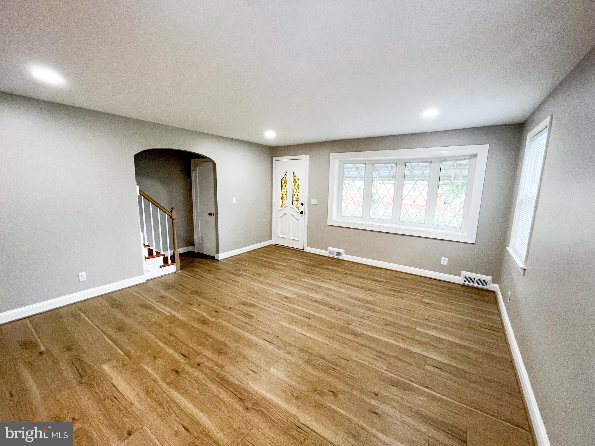 EDNOR GARDENS HISTORIC DISTRICT - Residential