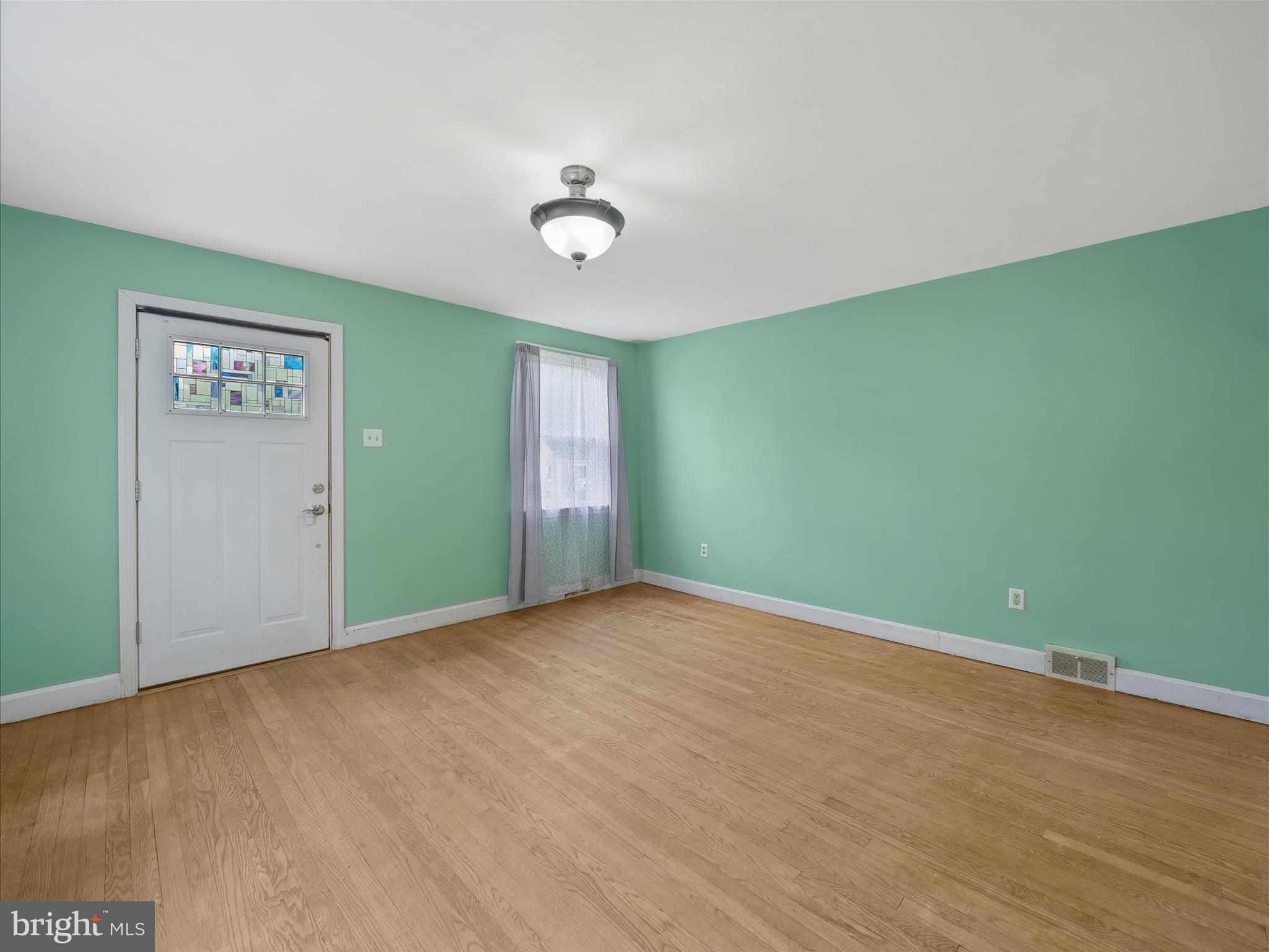 HAGERSTOWN - Residential