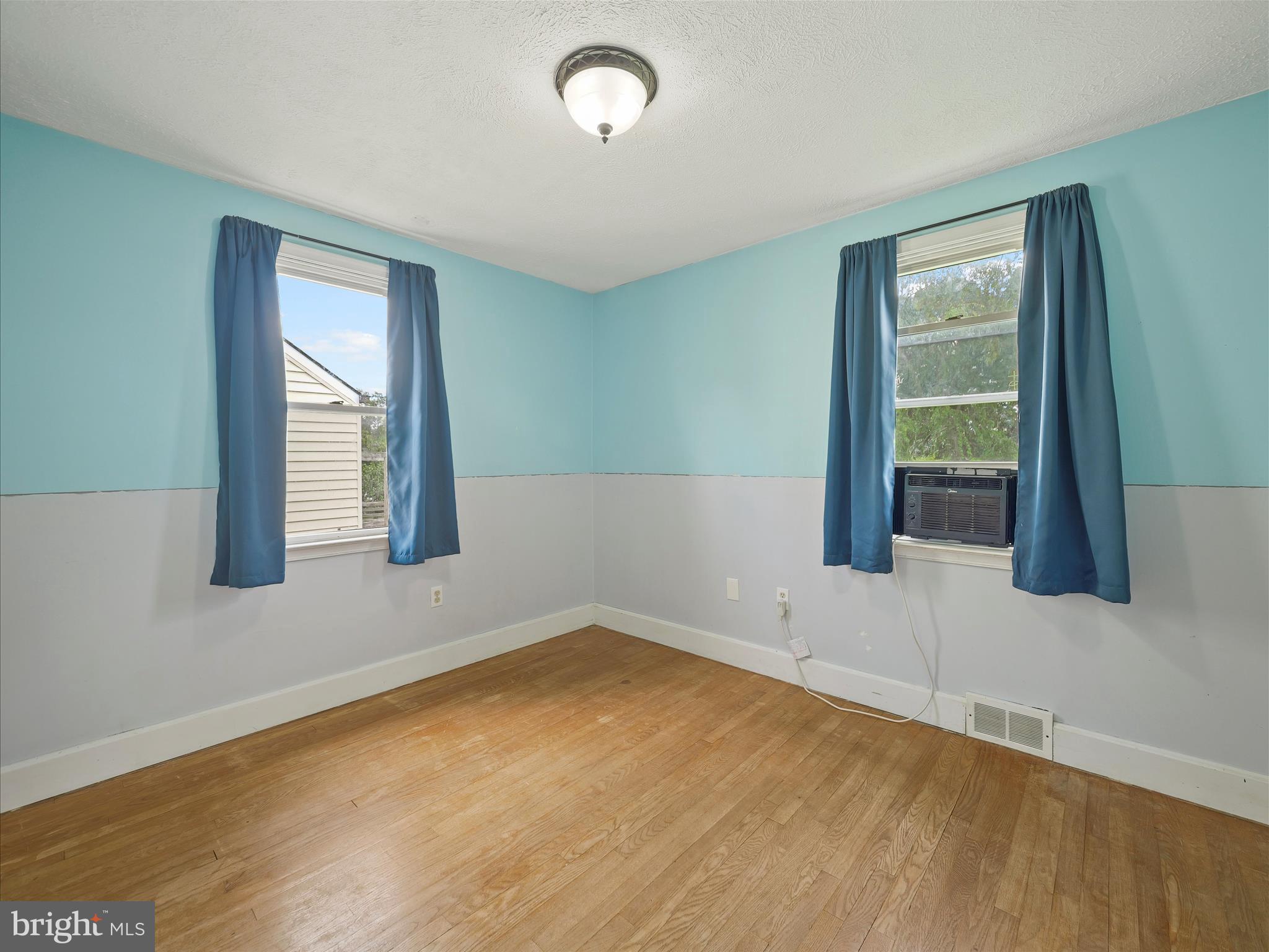 HAGERSTOWN - Residential