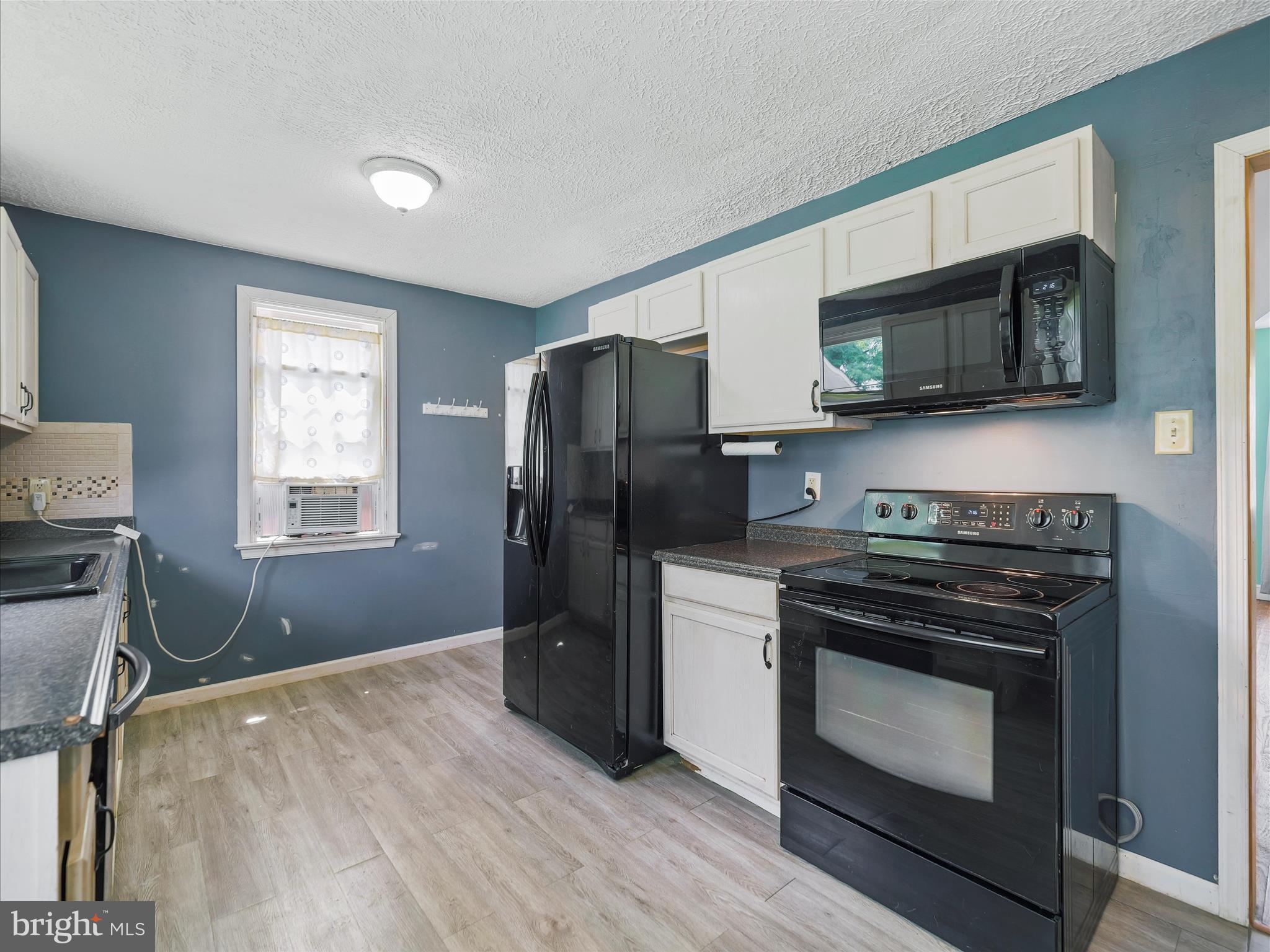 HAGERSTOWN - Residential