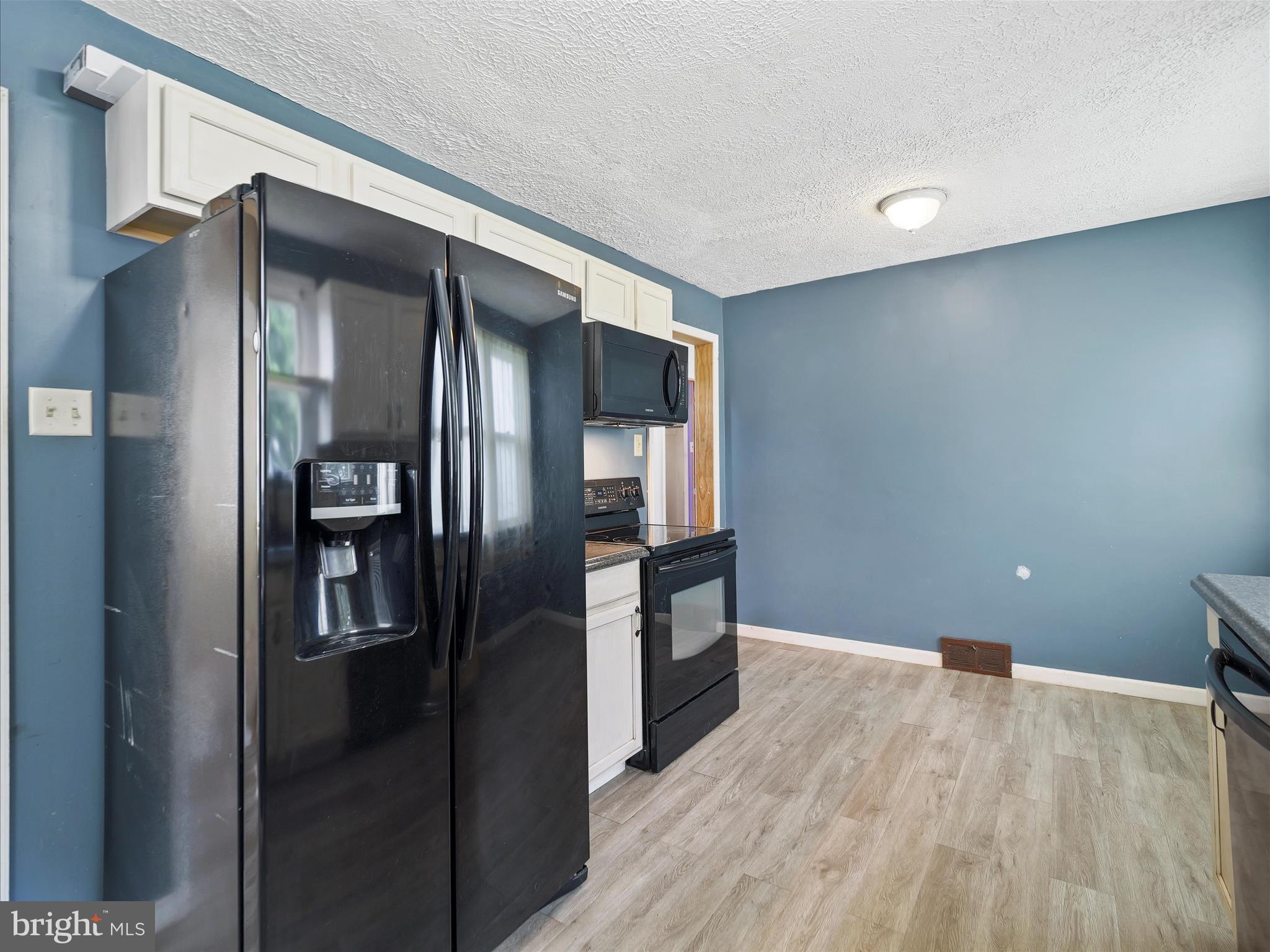 HAGERSTOWN - Residential