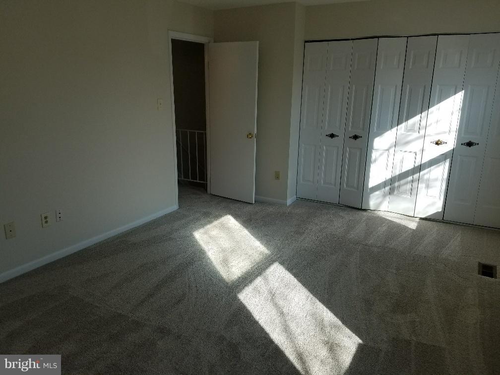 REFLECTION LAKE - Residential