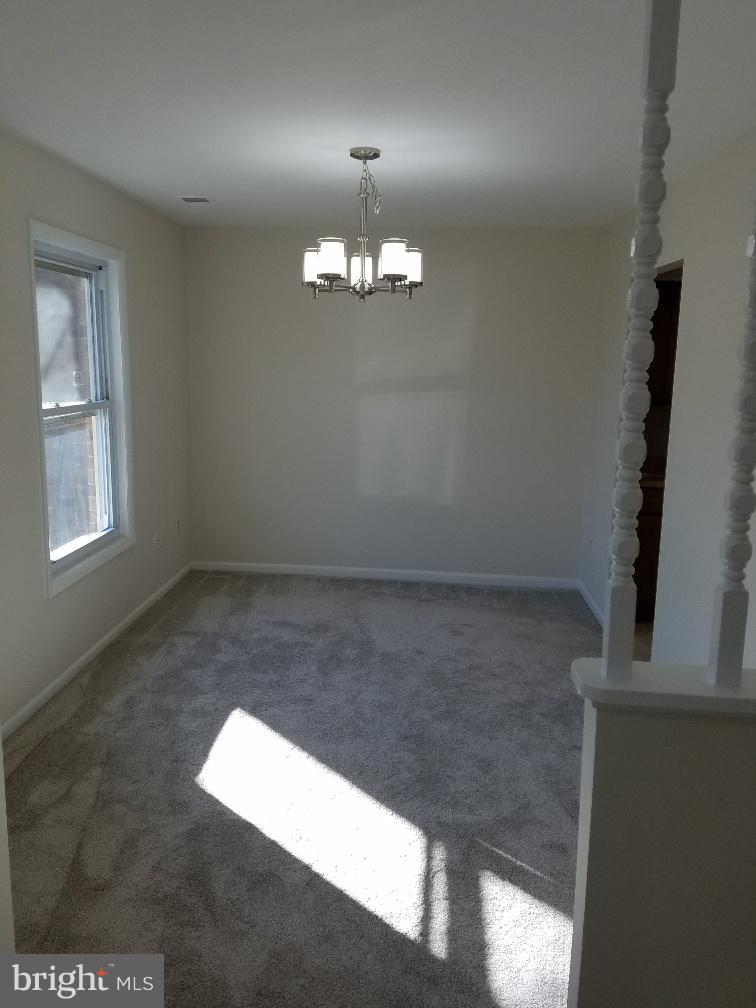 REFLECTION LAKE - Residential