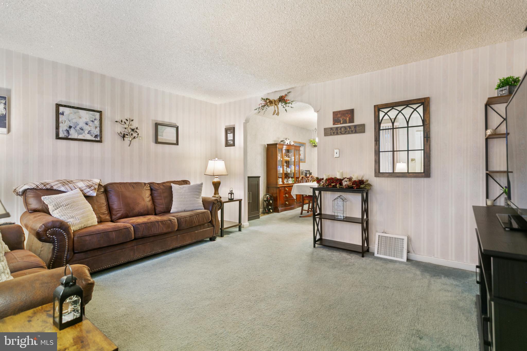 JUNIATA - Residential