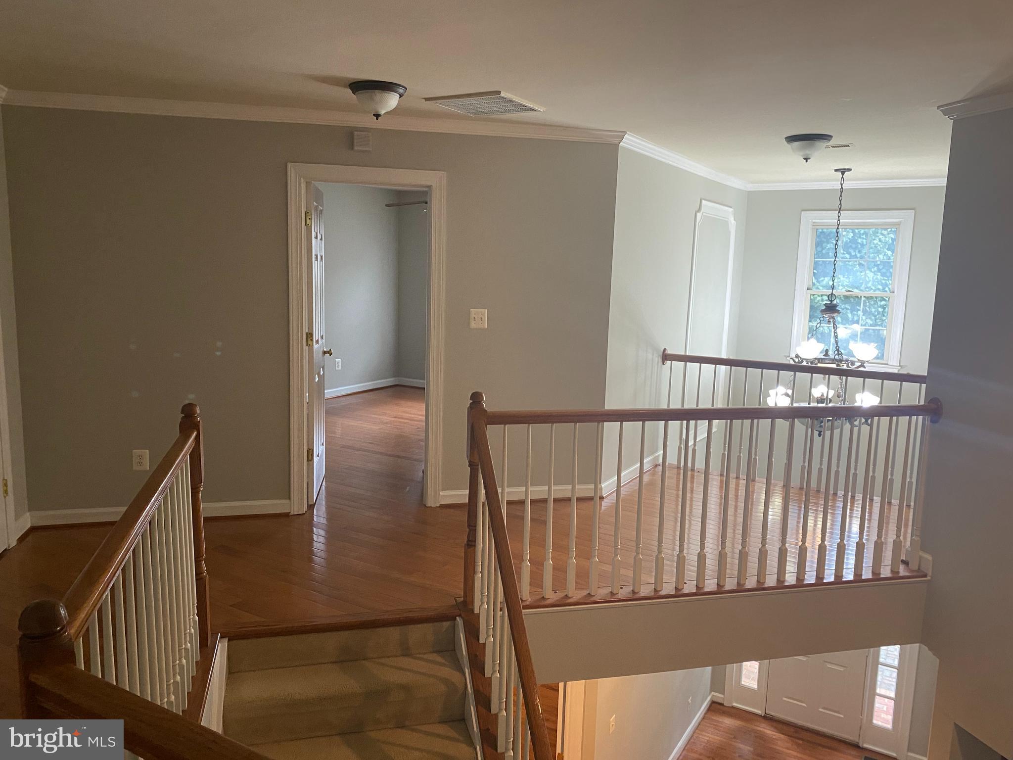 TYSONS EXECUTIVE VILLAGE - Residential Lease