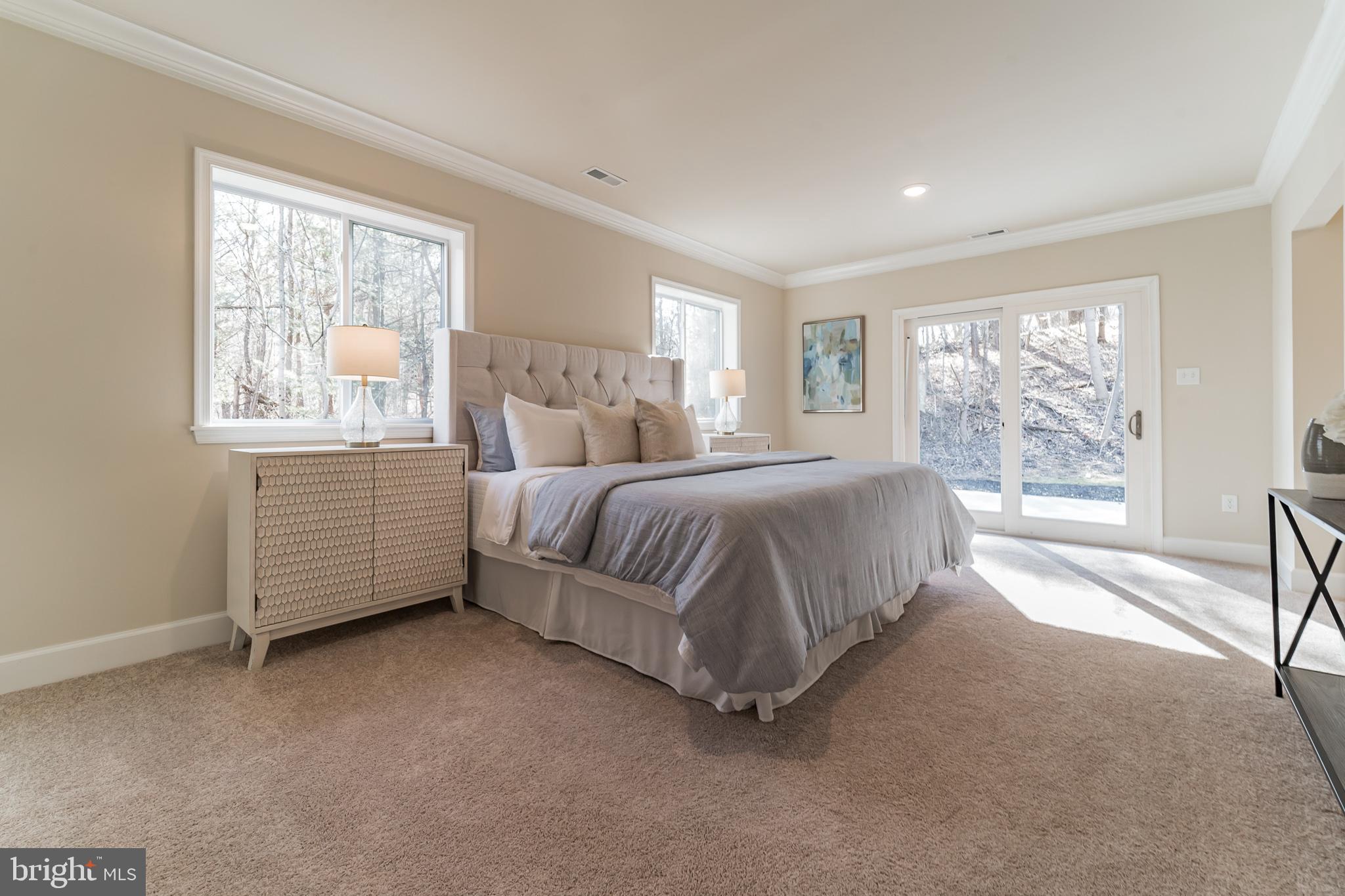 ELDERSBURG - Residential