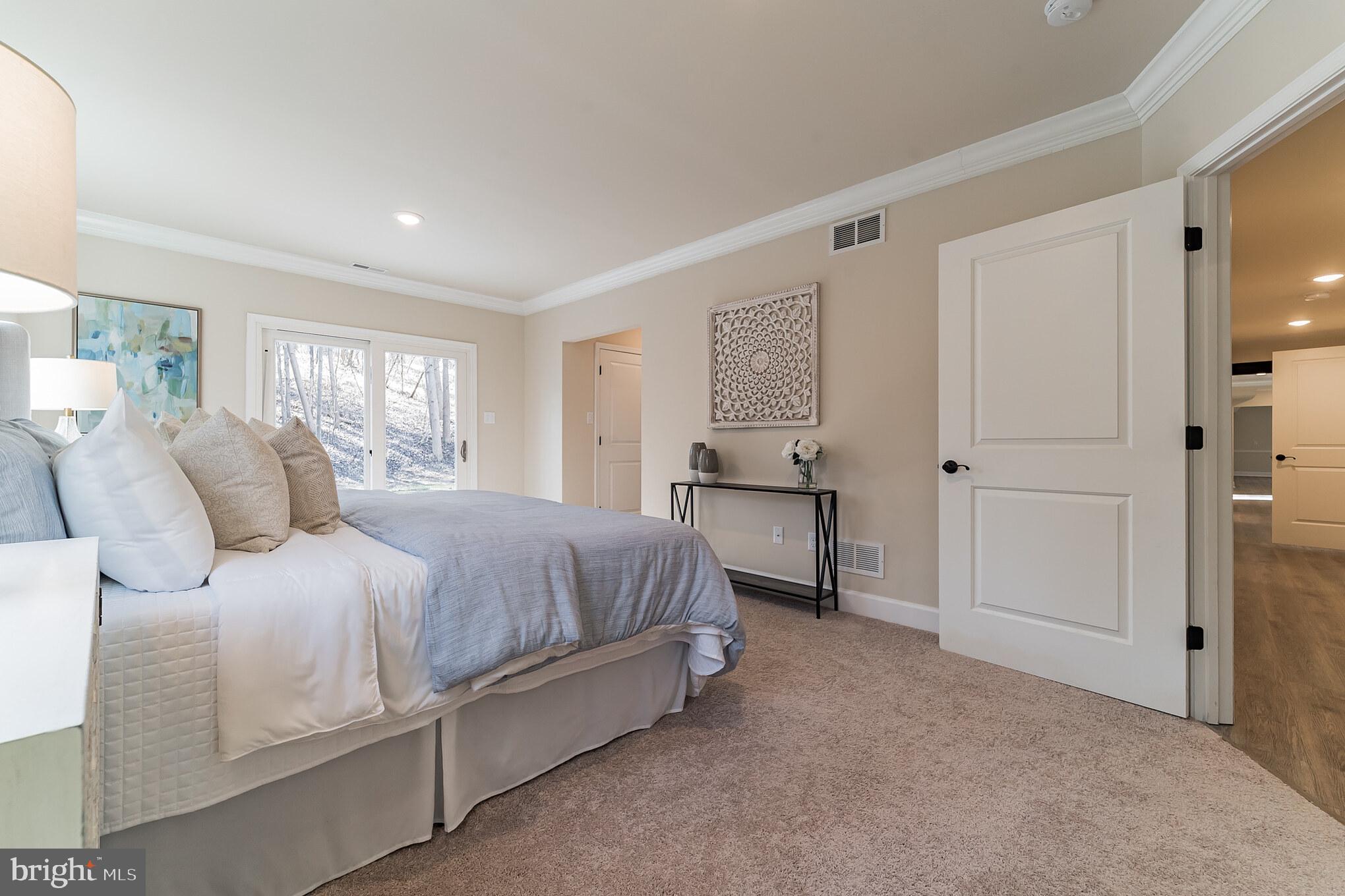 ELDERSBURG - Residential