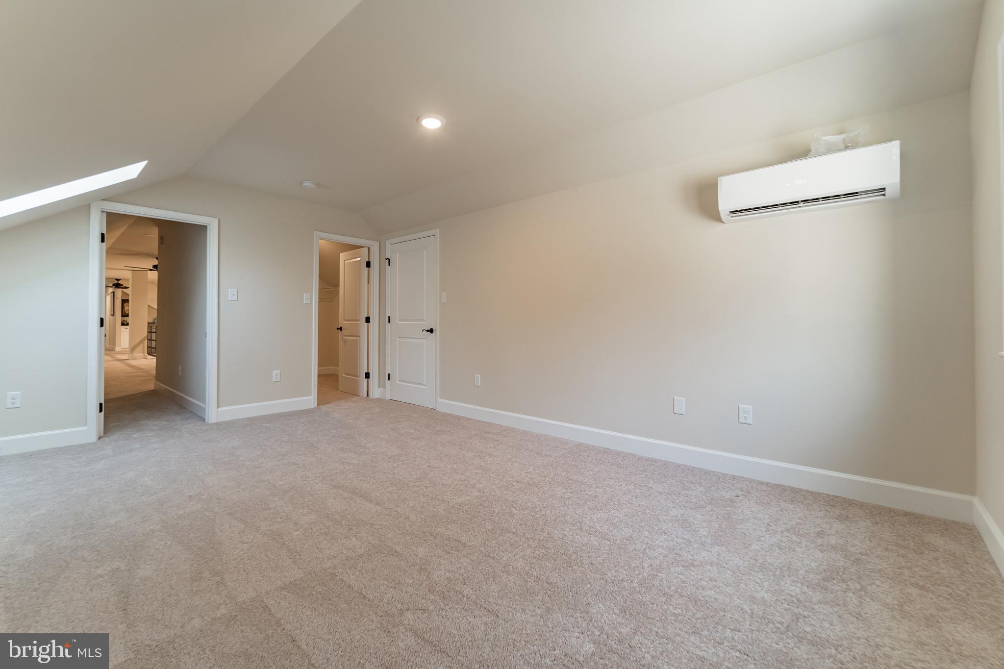 ELDERSBURG - Residential